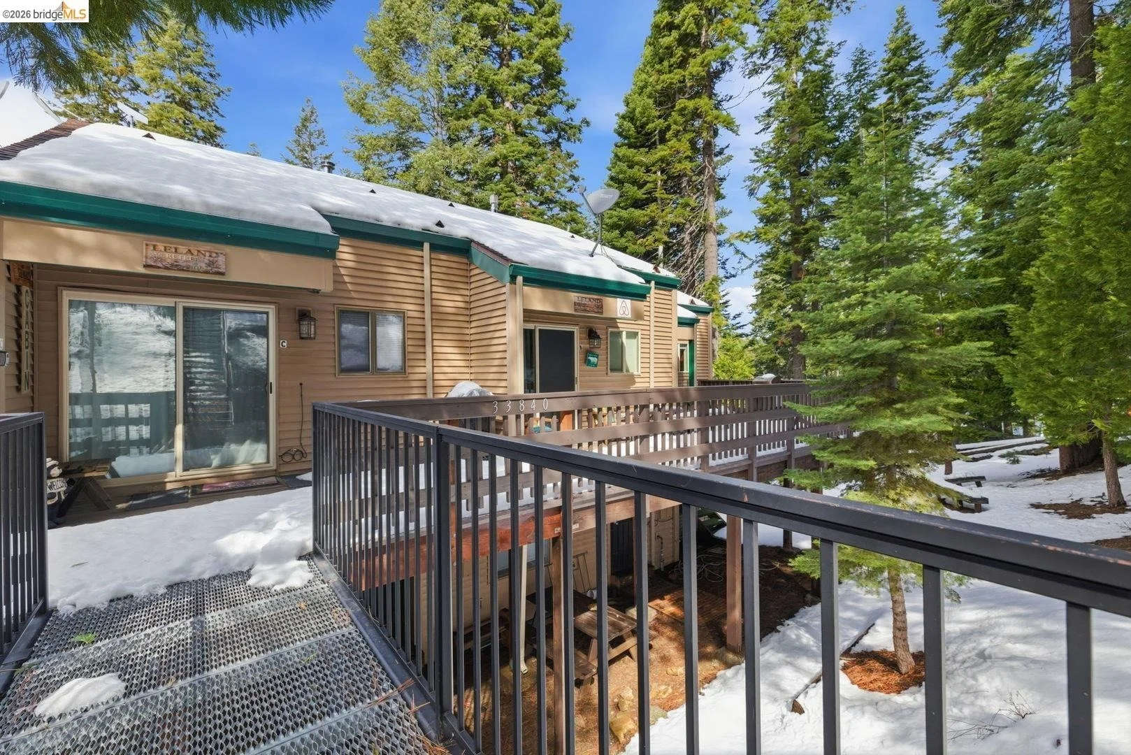 3-2 33840 Upper Leland, Strawberry