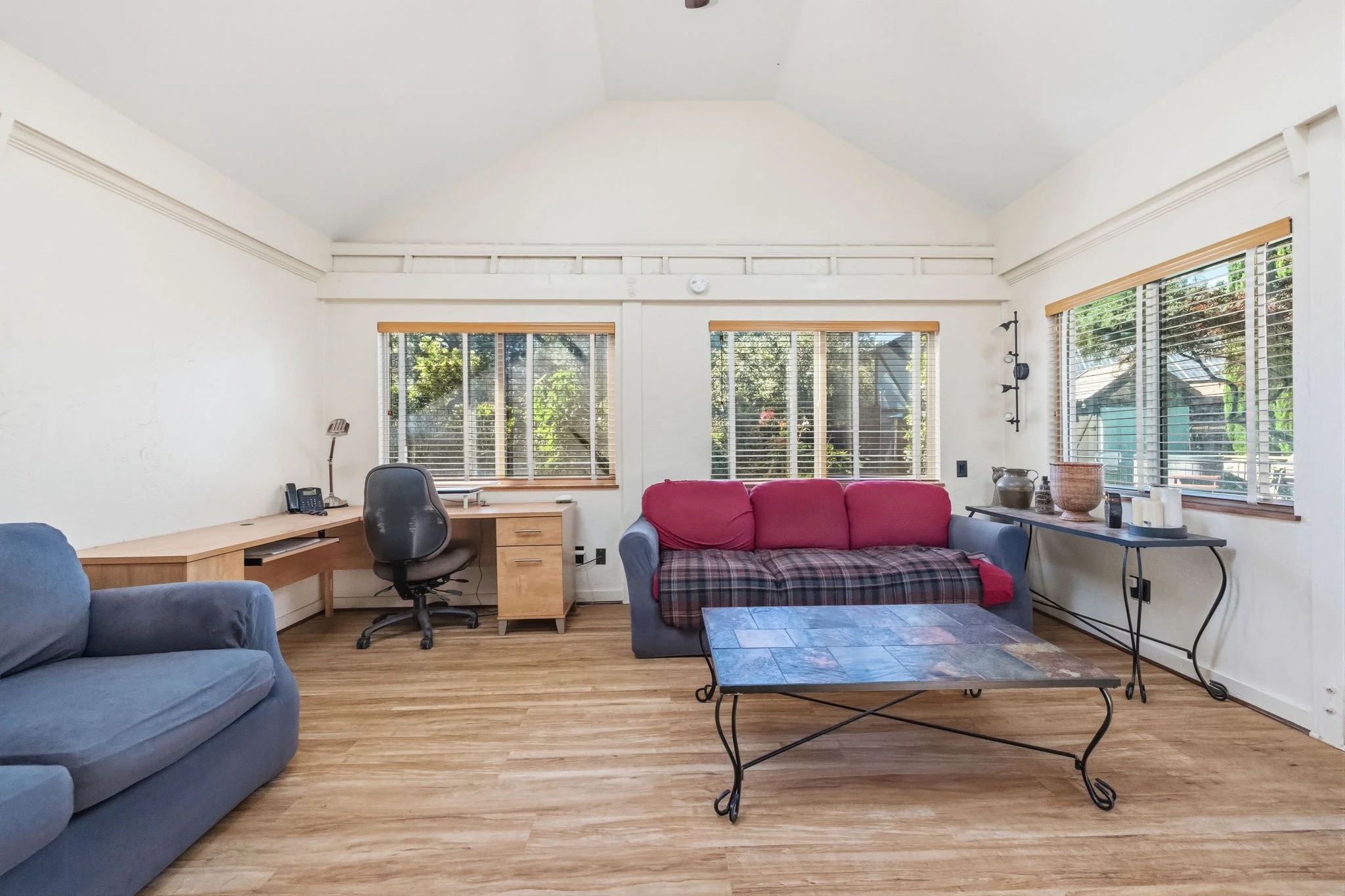 45-web-or-mls-22890 Mount Holly Ln-52.jpg