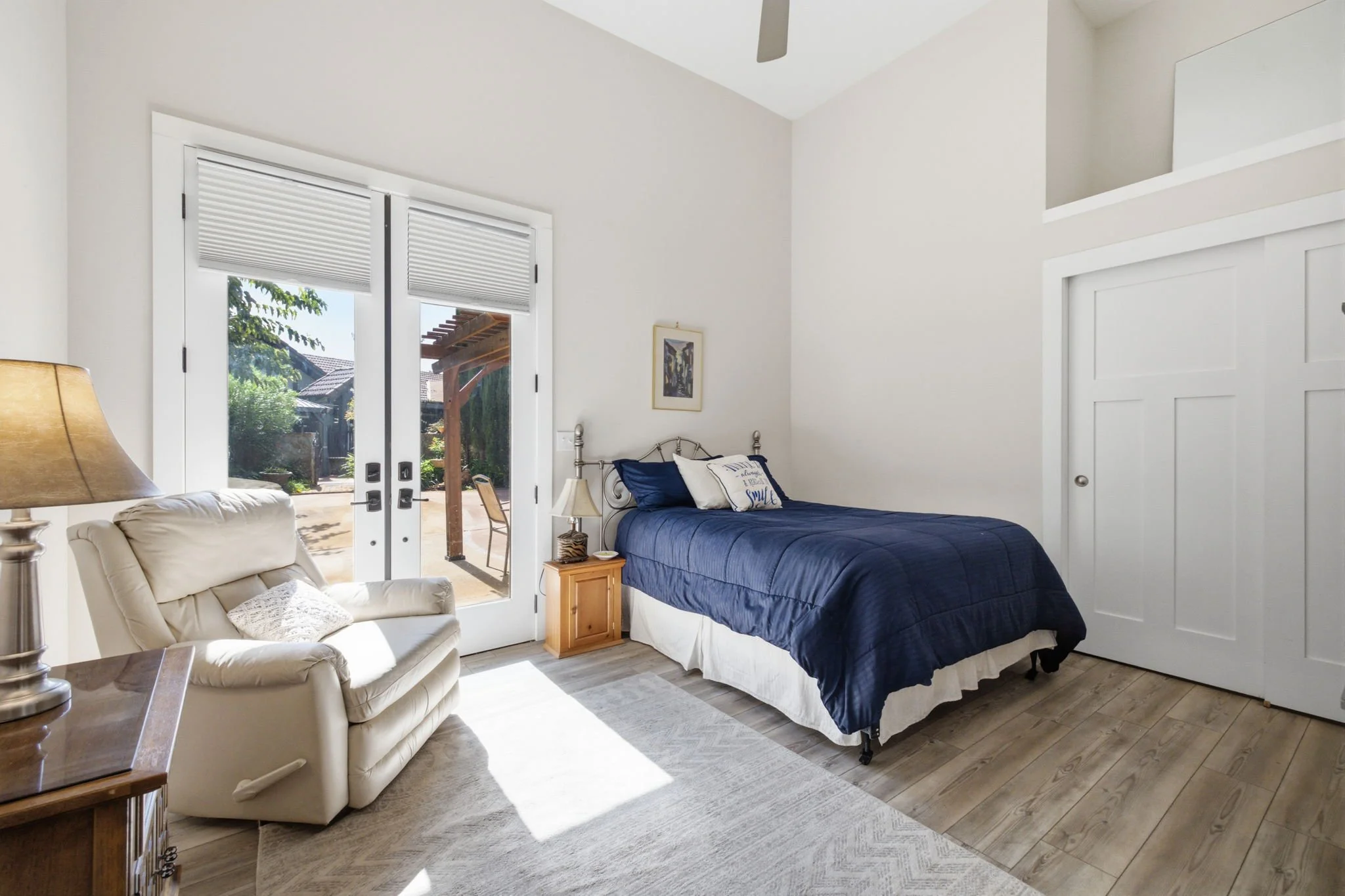 104-web-or-mls-22890 Mount Holly Re_011.jpg