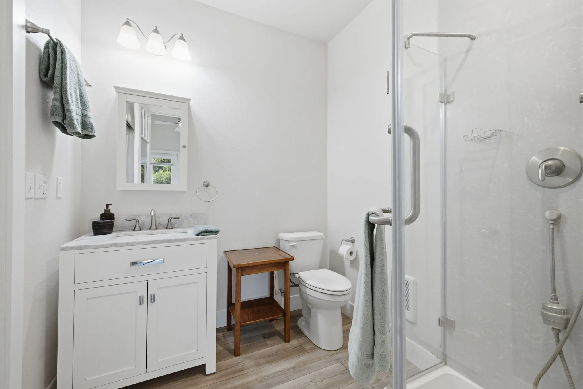 107-web-or-mls-22890 Mount Holly Re_014.jpg