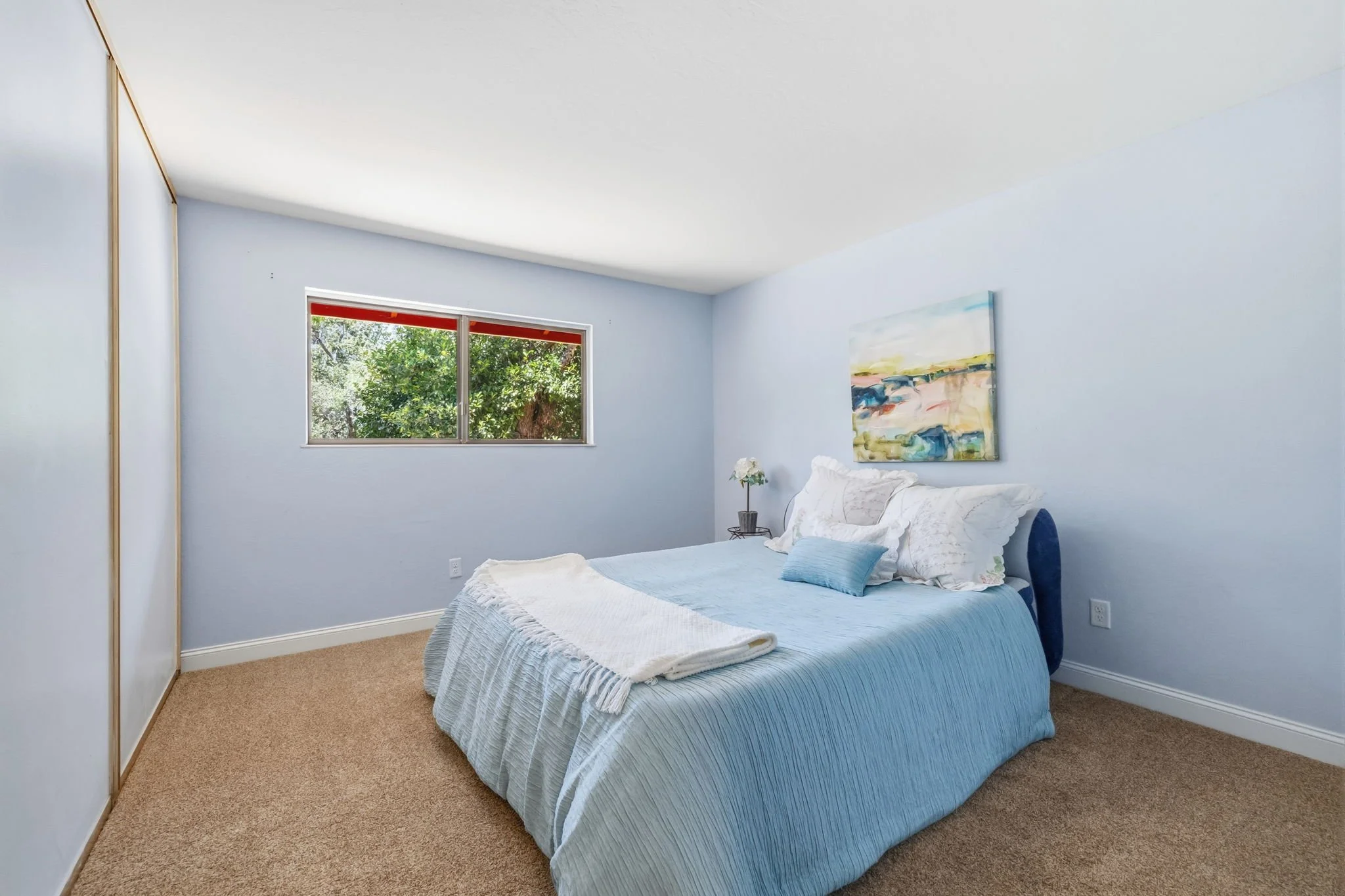 20-web-or-mls-19318 Mira Monte Rd-21.jpg