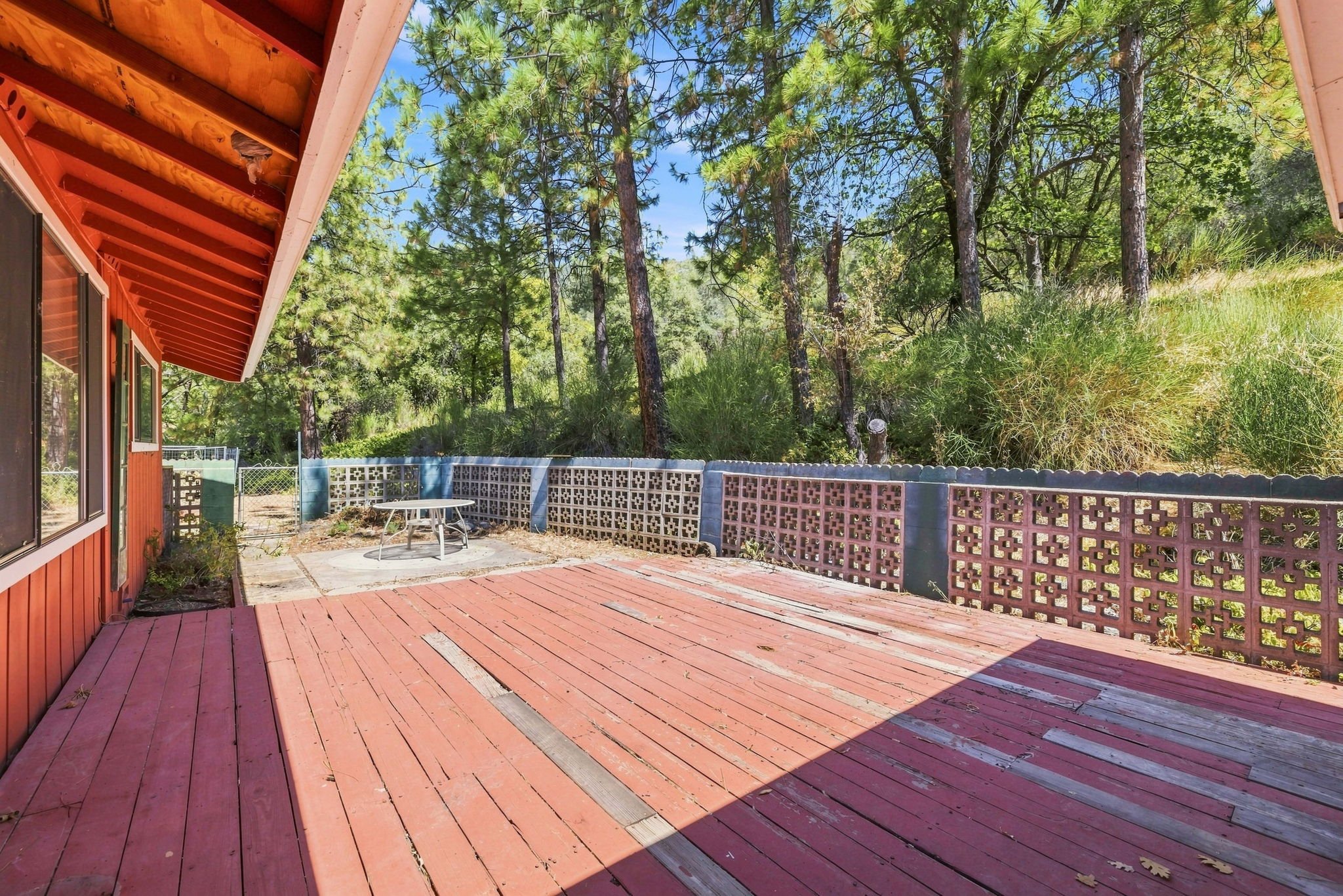 29-web-or-mls-19318 Mira Monte Rd-28.jpg