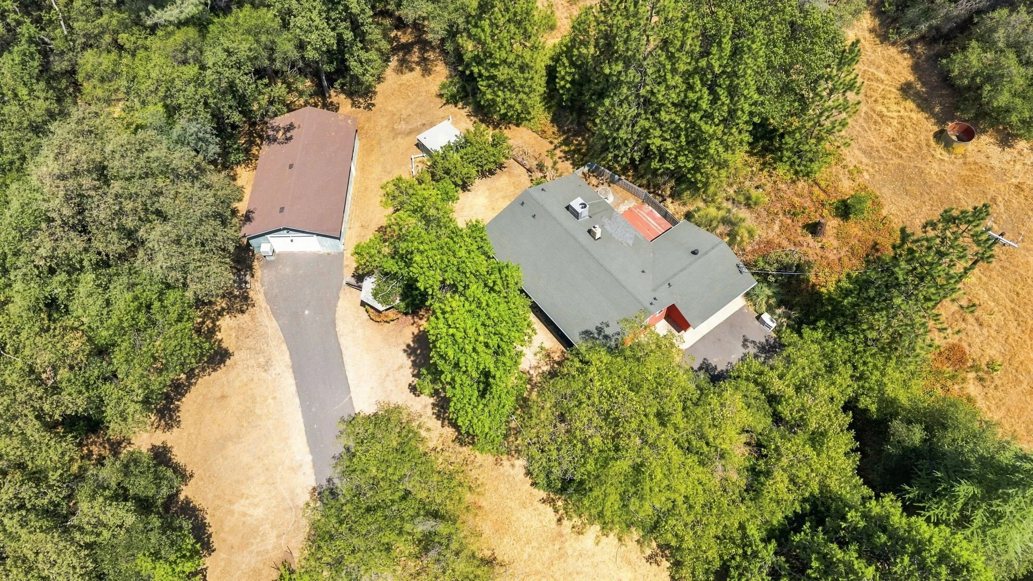 41-web-or-mls-19318 Mira Monte Rd-41.jpg