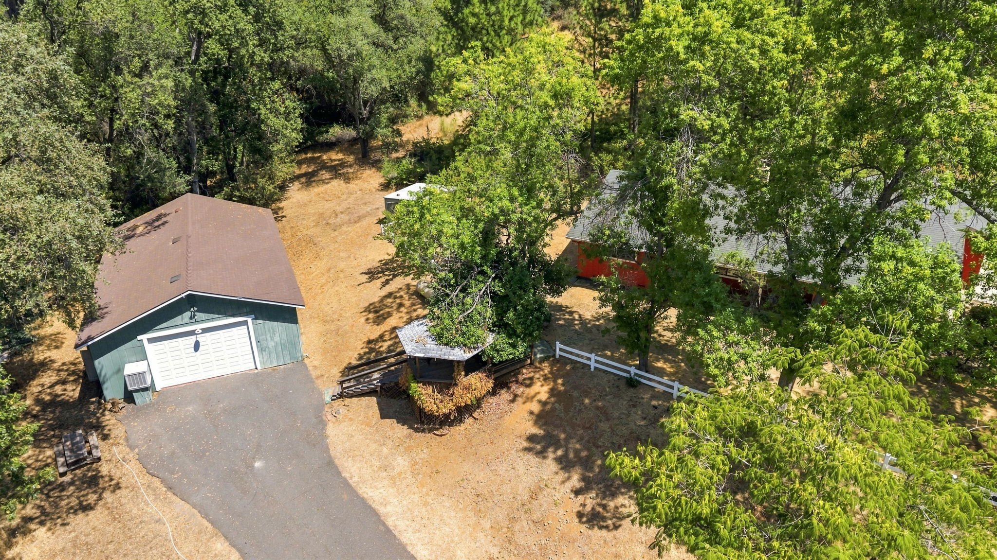 48-web-or-mls-19318 Mira Monte Rd-48.jpg