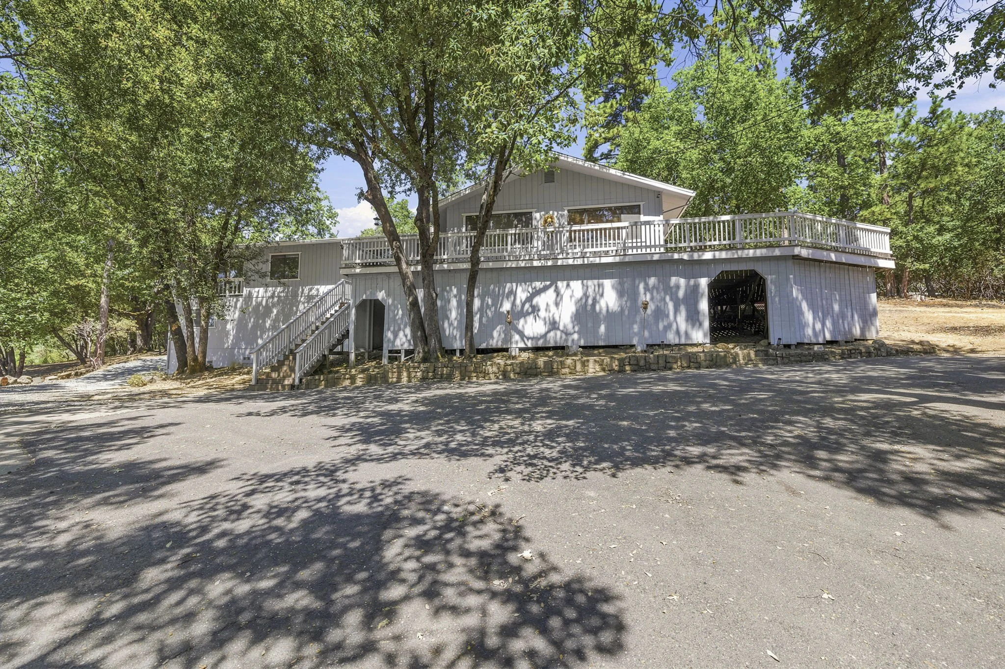 2-web-or-mls-22148 Crystal Falls_041.jpg