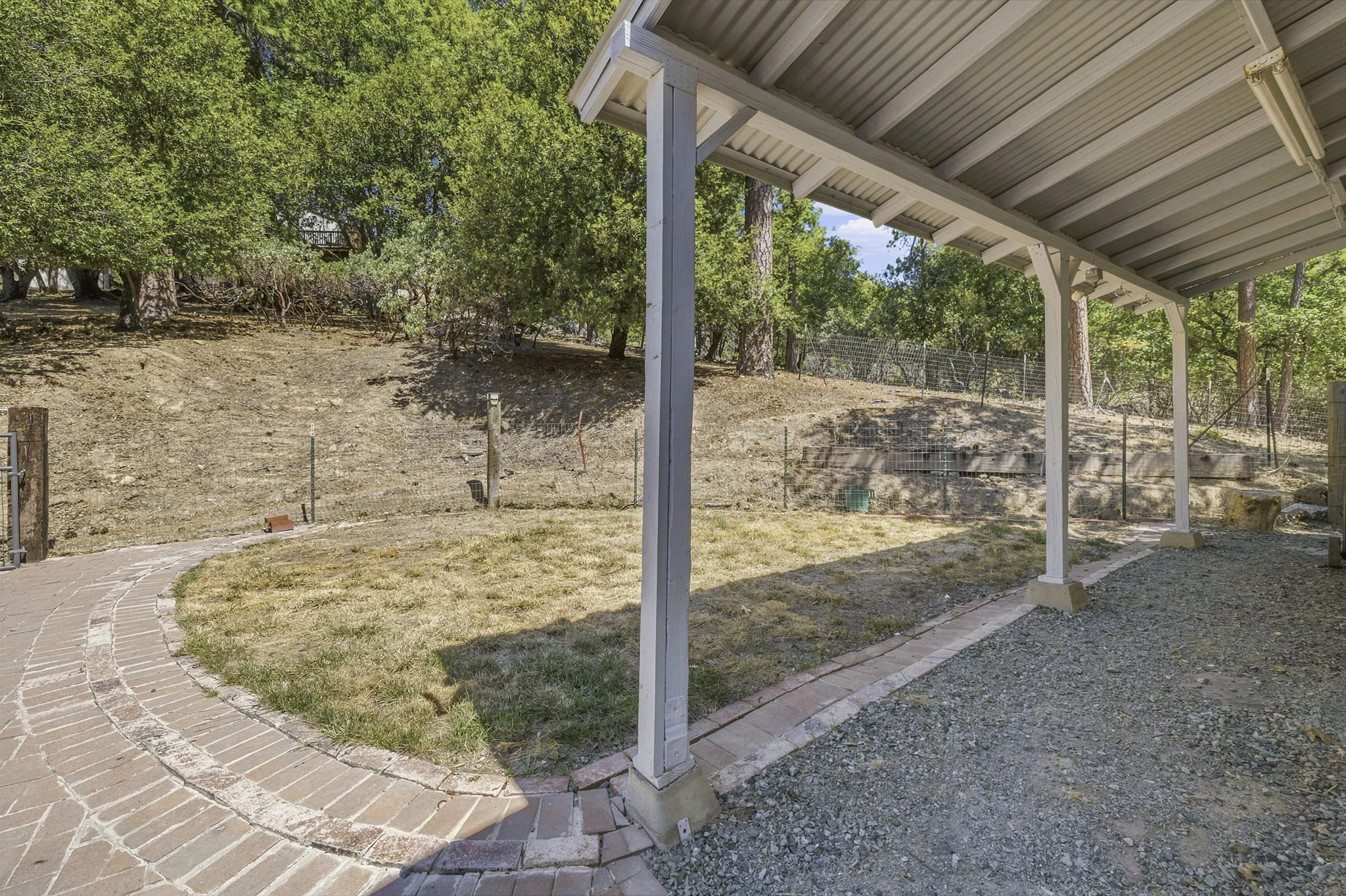 42-web-or-mls-22148 Crystal Falls_032.jpg
