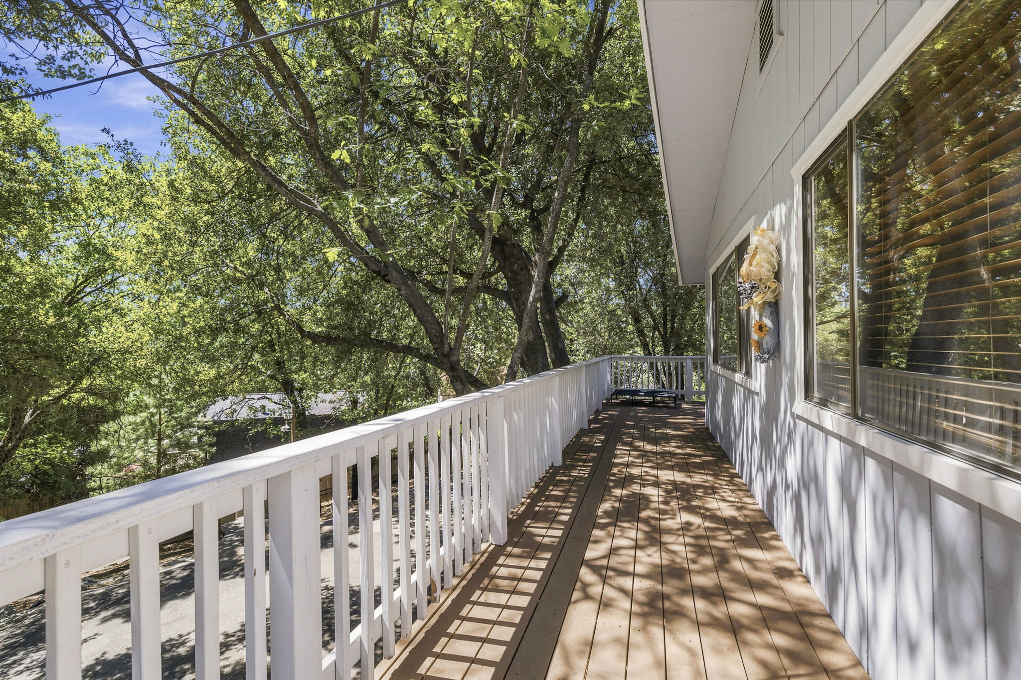47-web-or-mls-22148 Crystal Falls_037.jpg