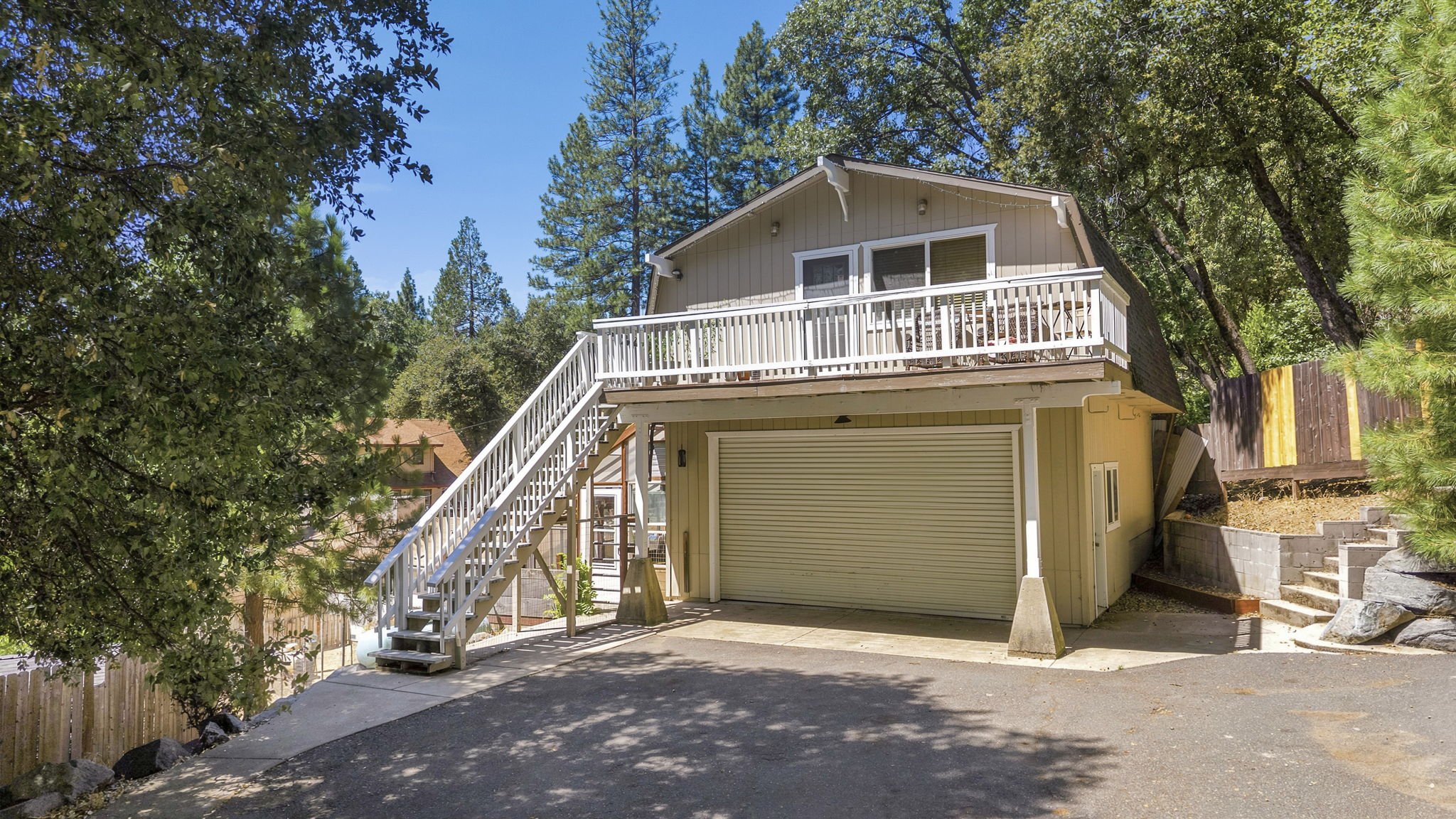 50-web-or-mls-22148 Crystal Falls_043.jpg