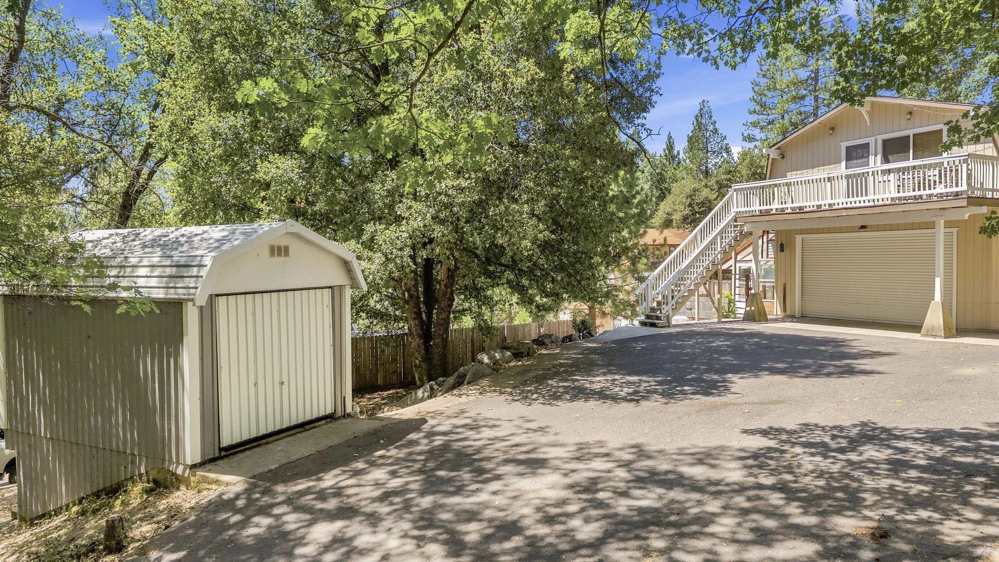 60-web-or-mls-22148 Crystal Falls_054.jpg