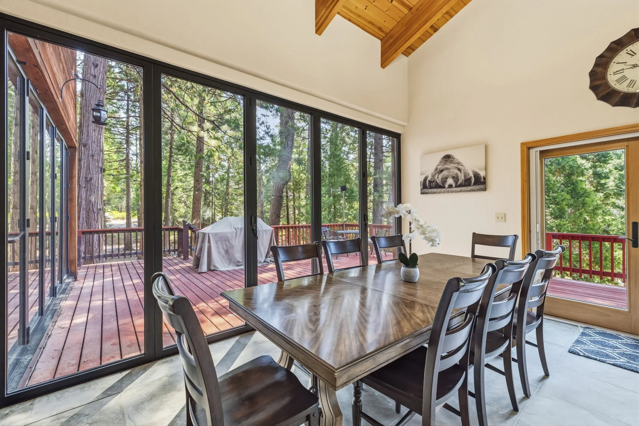 19-web-or-mls-28421 Old Strawberry Dr_015.jpg