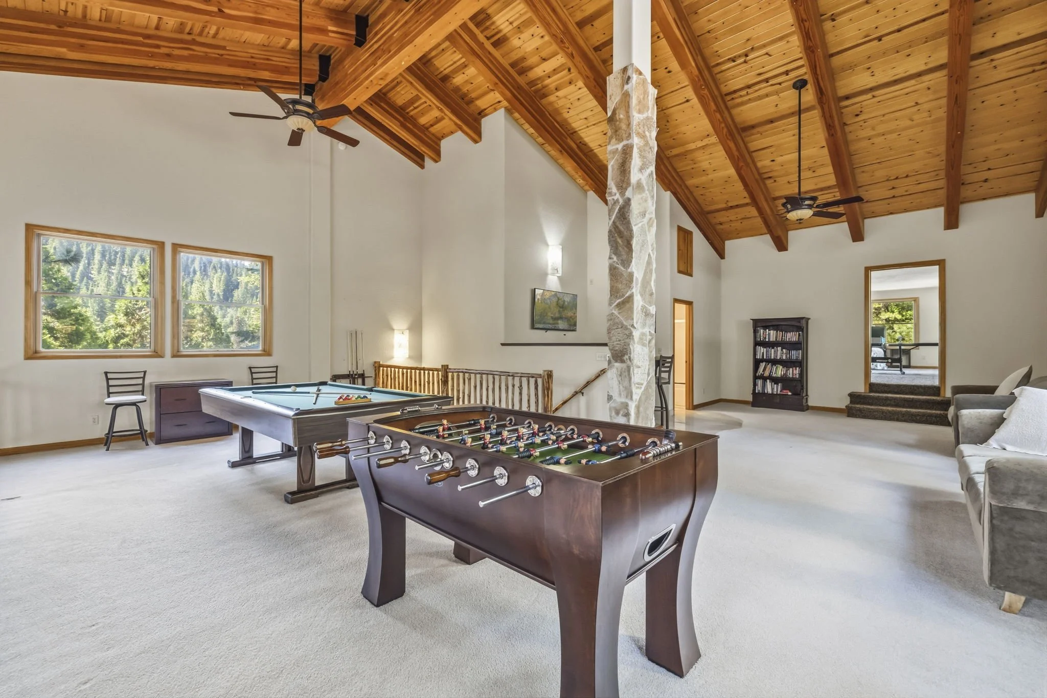 36-web-or-mls-28421 Old Strawberry Dr_029.jpg