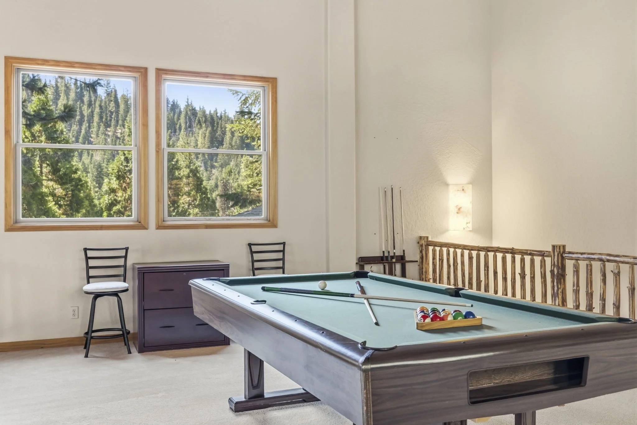 37-web-or-mls-28421 Old Strawberry Dr_030.jpg