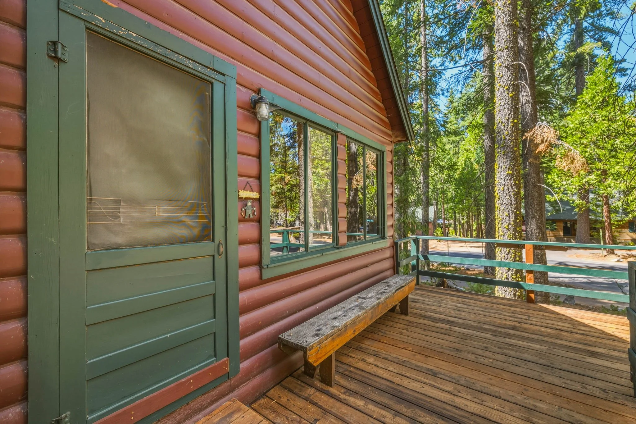 5-web-or-mls-112 Meadow View Rd-34.jpg