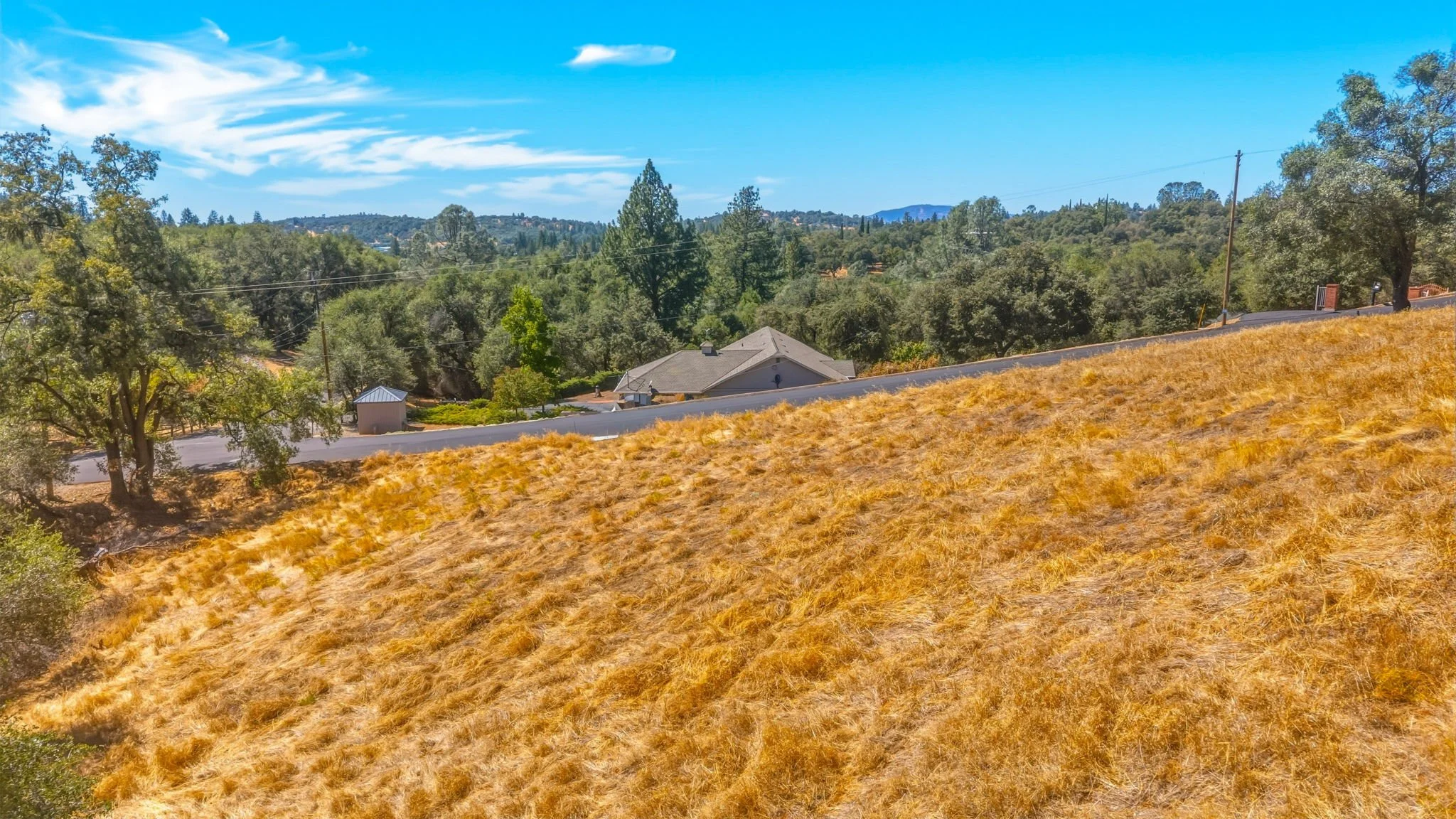13-web-or-mls-22937 Columbia Vista Dr-13.jpg