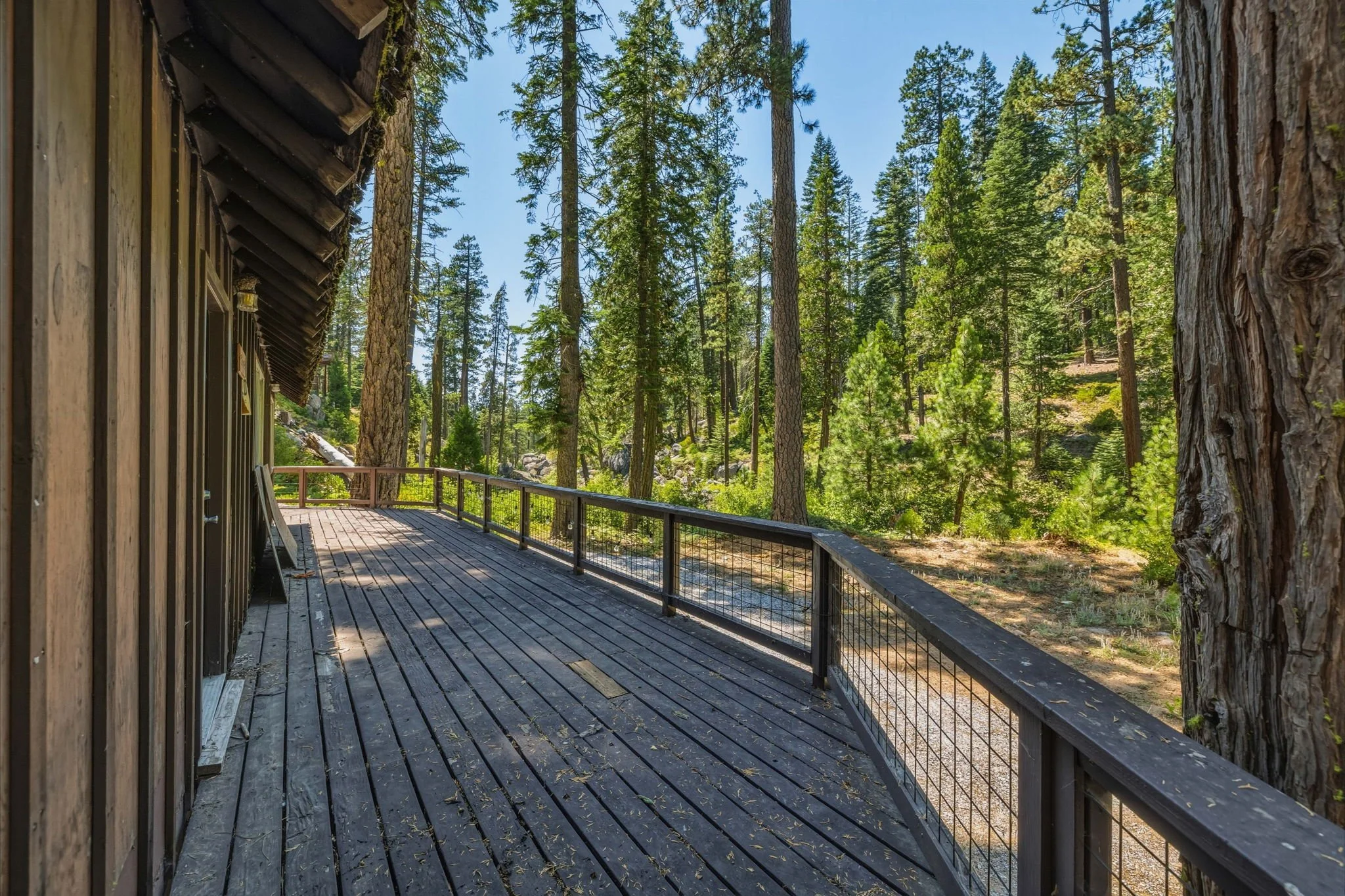 40-web-or-mls-31500 Old Strawberry Dr-40.jpg