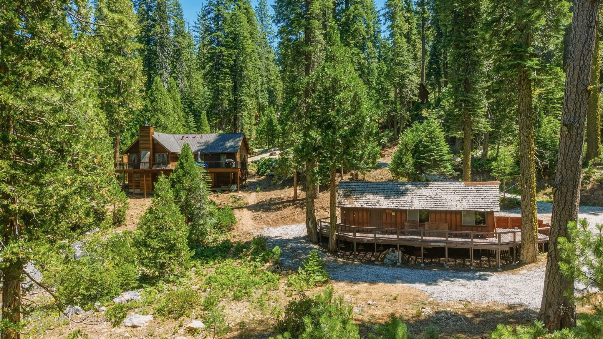 61-web-or-mls-31500 Old Strawberry Dr-7.jpg