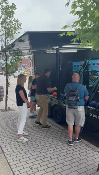 Hoop Louisville: A Valentine’s Day Experience Everyone Will Love