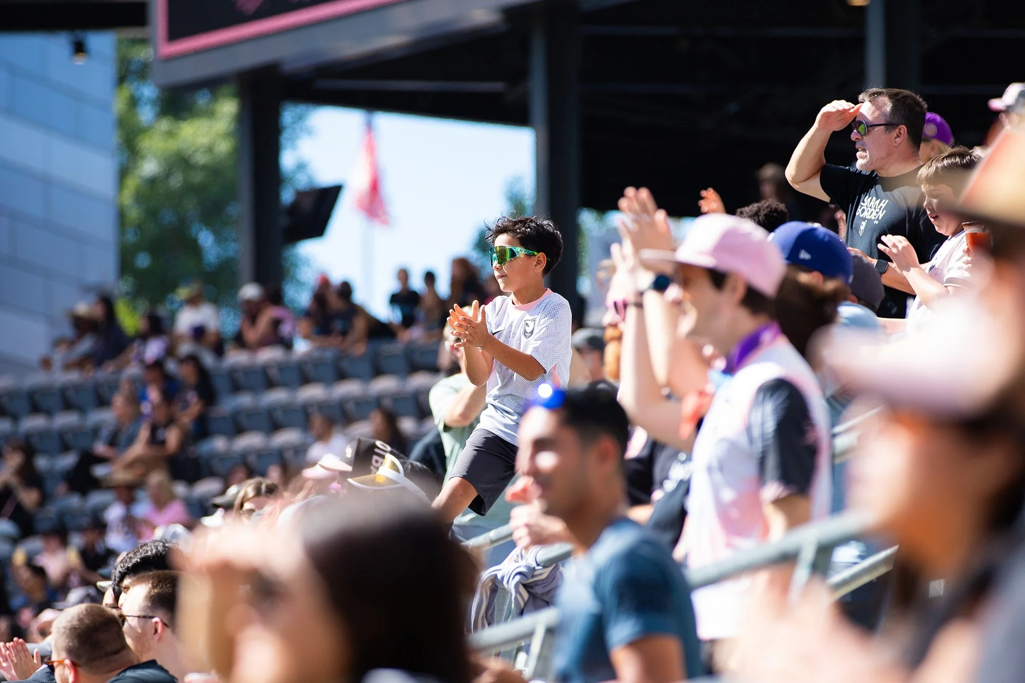 Starla Mendoza_Fan_2.jpg