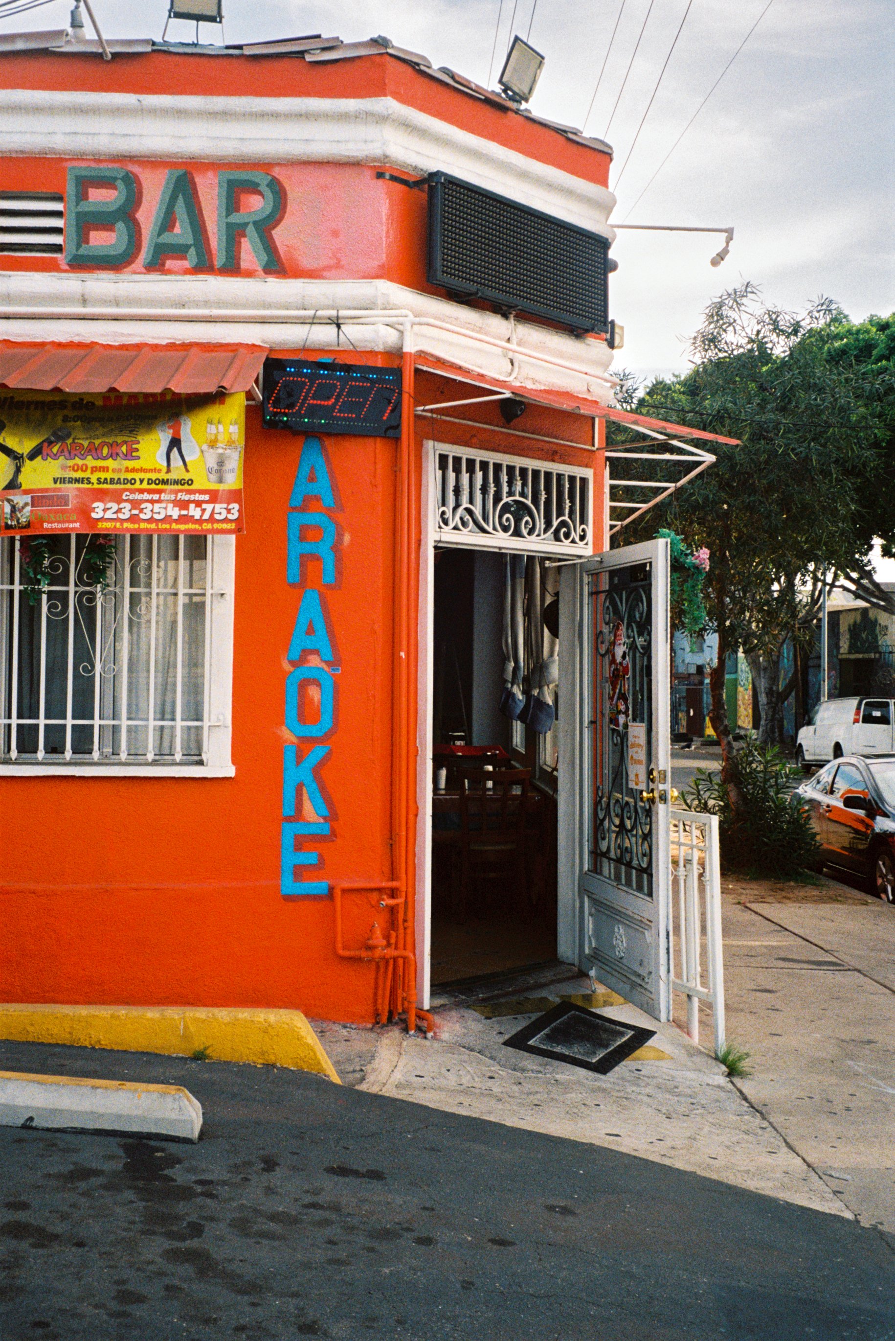  Lindo Oaxaca Entrance , 2025, 35mm film, 16x20 inches