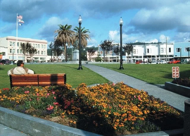 Arcata Plaza (Image via Visit Redwoods)