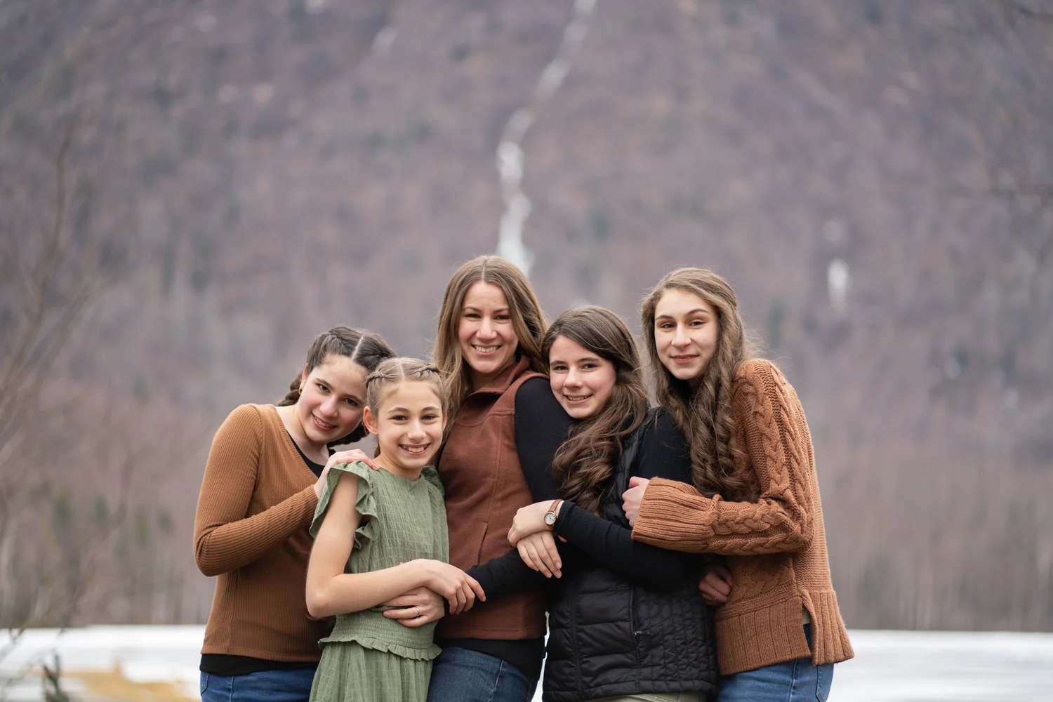 Family portrait session by Dot One Media