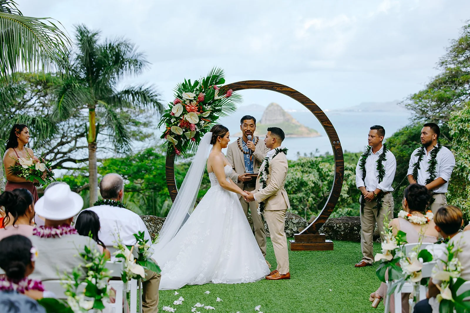 Rose & Eli  |  O'ahu, Hawaii