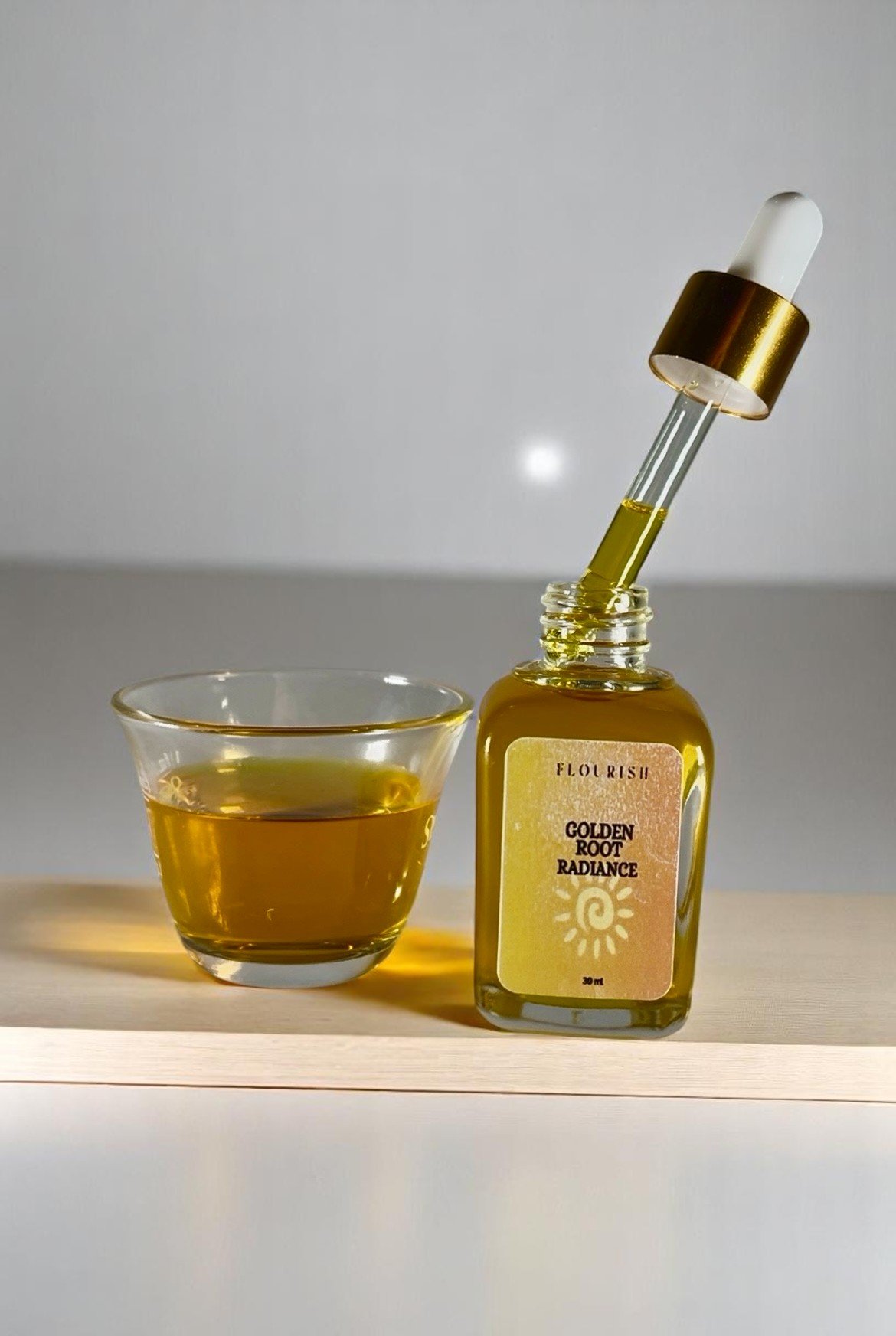 Brightening Oil 2-Photoroom.jpg