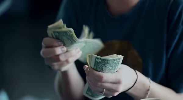 Five financial tips for single parents