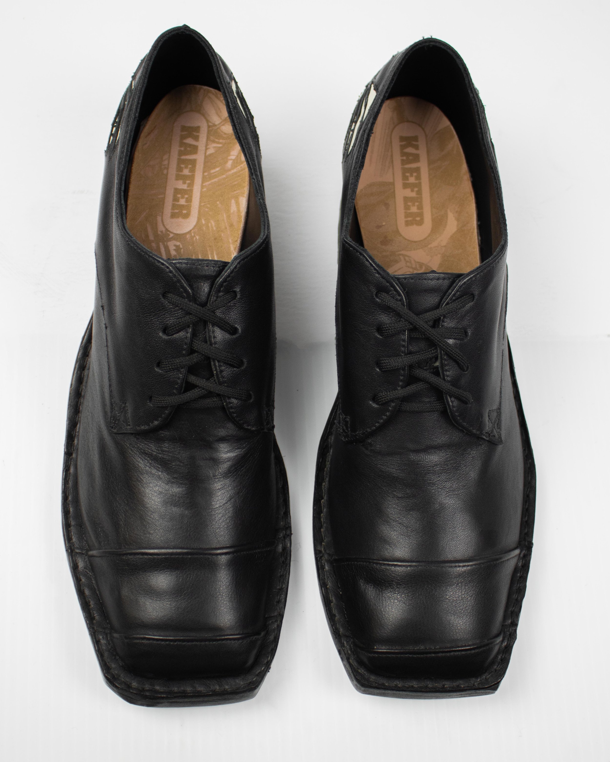 TopofShoes.jpg