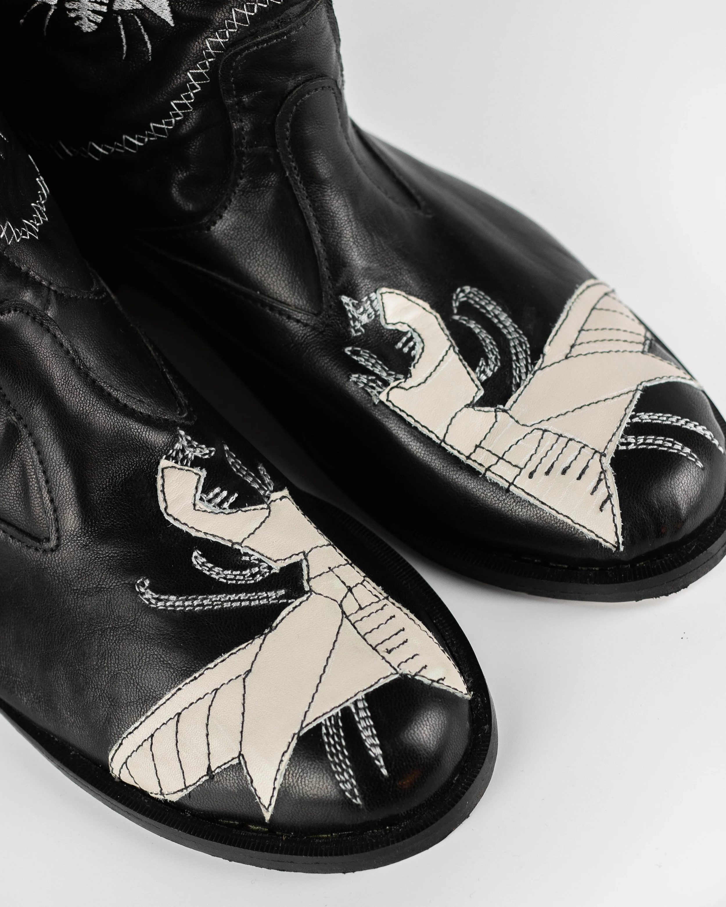 Boot Toes.jpg