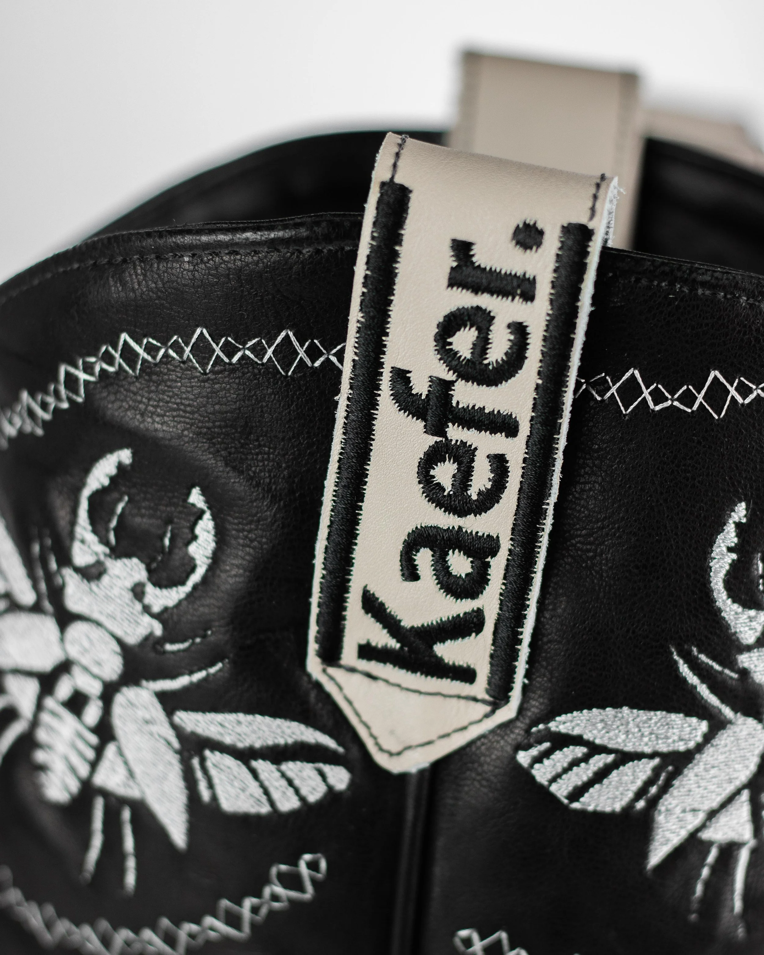 Pull Tab Close Up.jpg