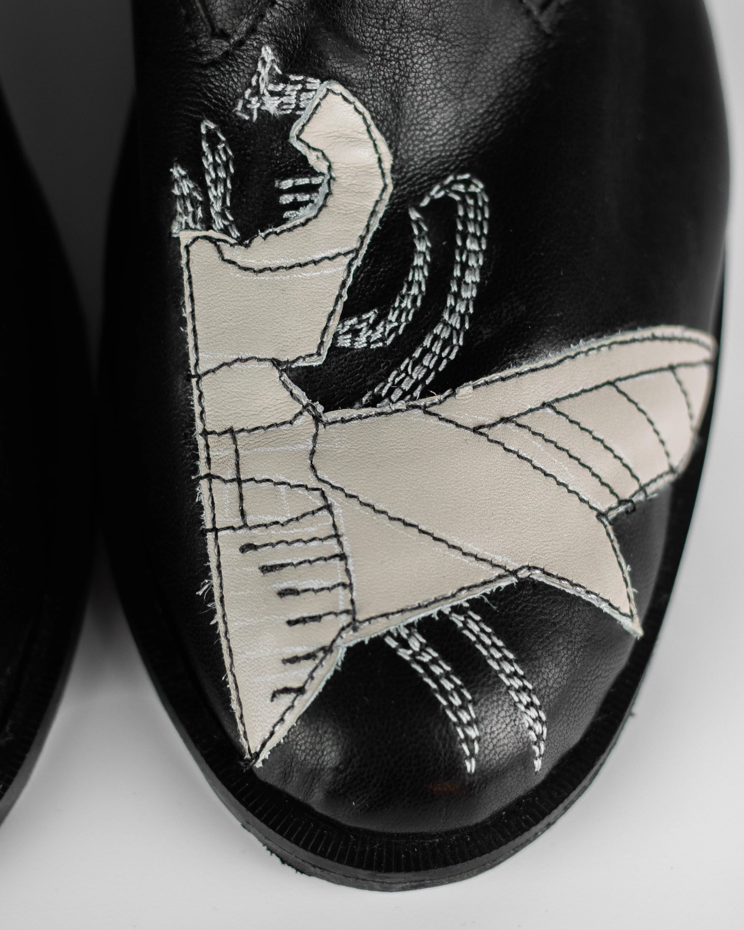 Toe Applique Close-Up.jpg