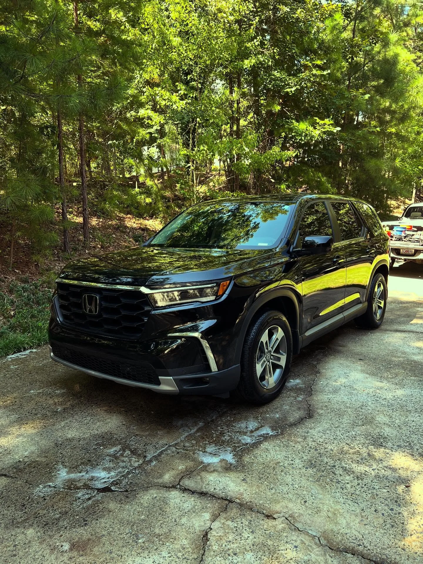 Honda Pilot received our Signature-Detail! Booking now in bio!