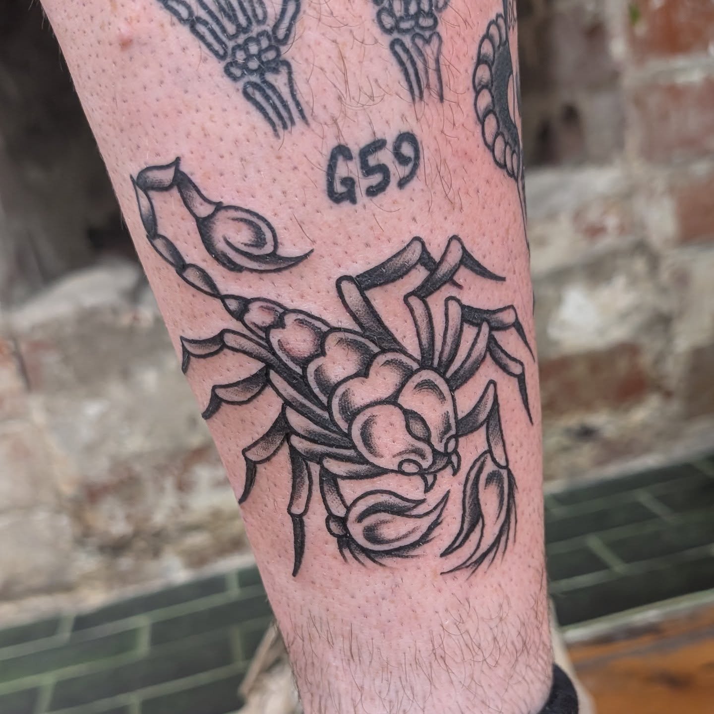 Bunch of recent stuff for @cjhuddo 
DM or email to book

#tattoo #traditionaltattooflash #scorpion #skull #snake