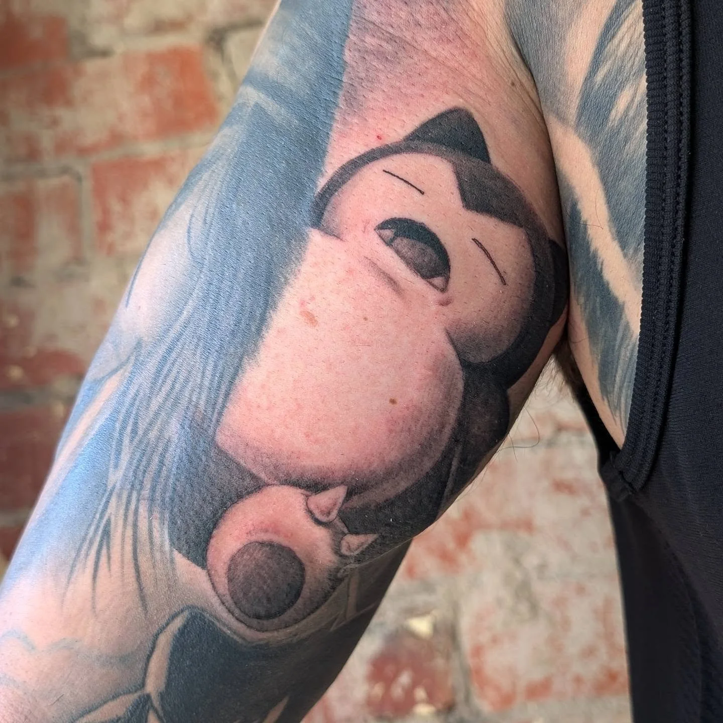 Sleepy Snorlax to fill this gap, always willing to work with your ideas to fill awkward gaps

DM or Email me to talk more

#pokemon #pokemontattoo #snorlax #tattoo #animetattoo