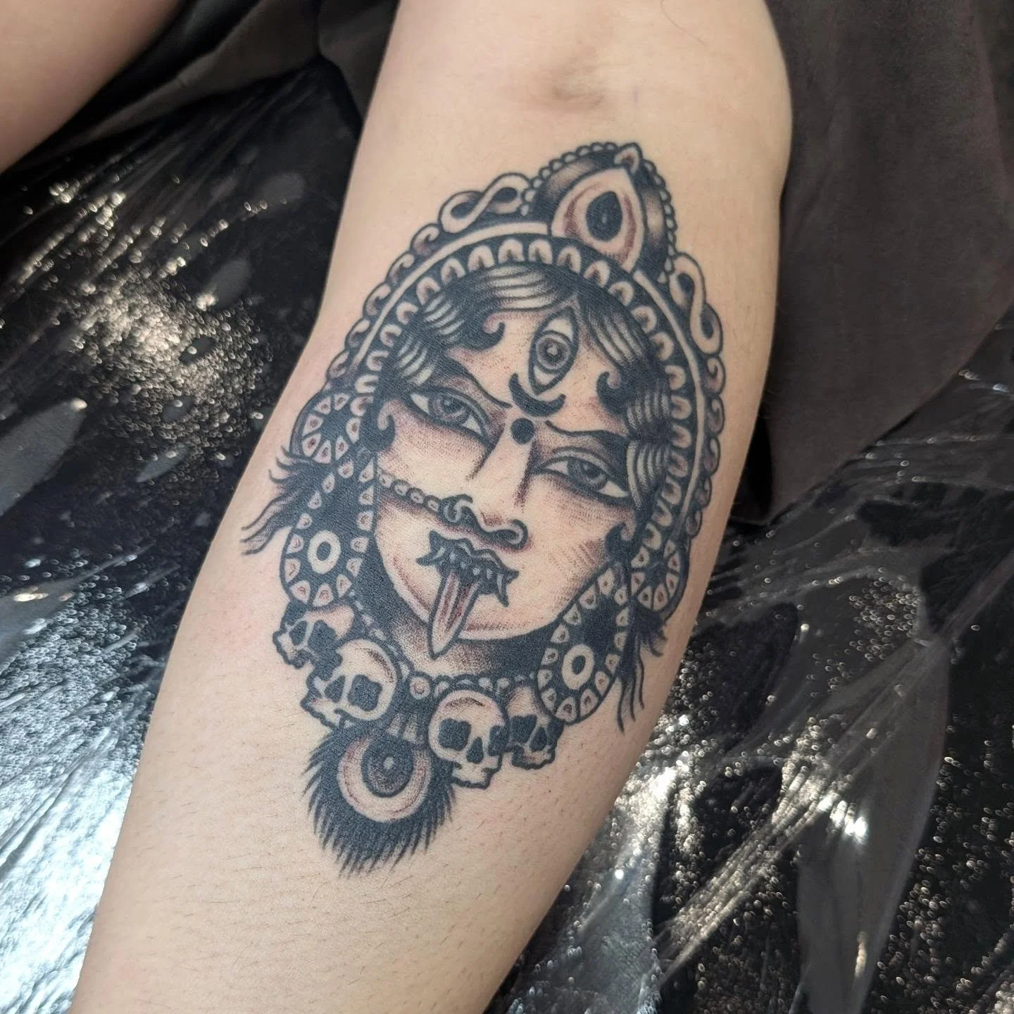 Kali, Hindu goddess of time, doomsday. and death, or the black goddess

Only fitting for the always late to work, destroyer of the studio @sweetdee.tattoos 💀💥🌏

DM or email to book 
Or check out my website 

#tattoo #Kali #death #destruction #trad