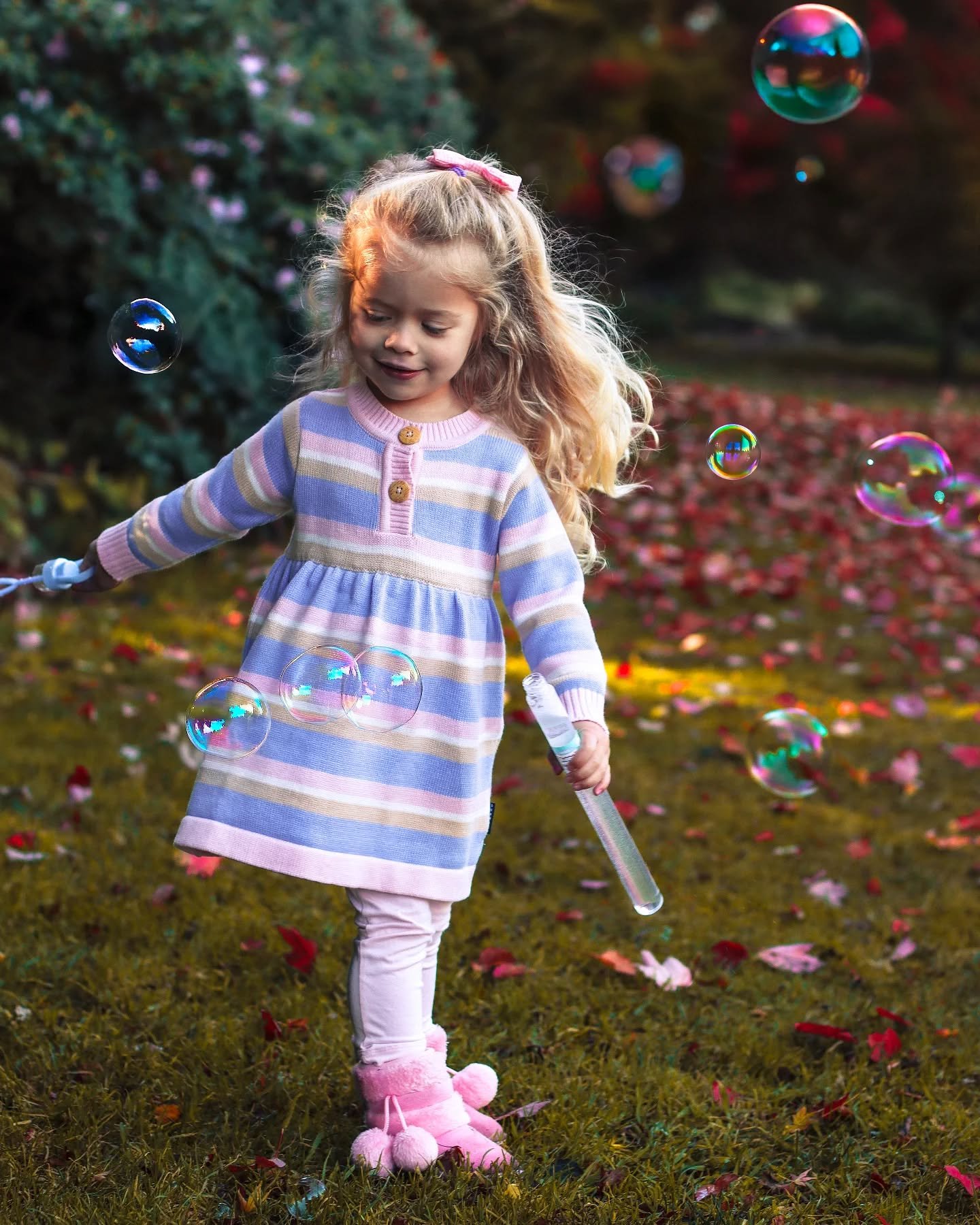 Child-like wonder is something I've always been drawn to. 

If you'd like your child's photos captured in their element, hit me up.

Interested in booking a natural, casual and easy-going shoot?

#melbournefamilyphotographer #melbournephotography #ch