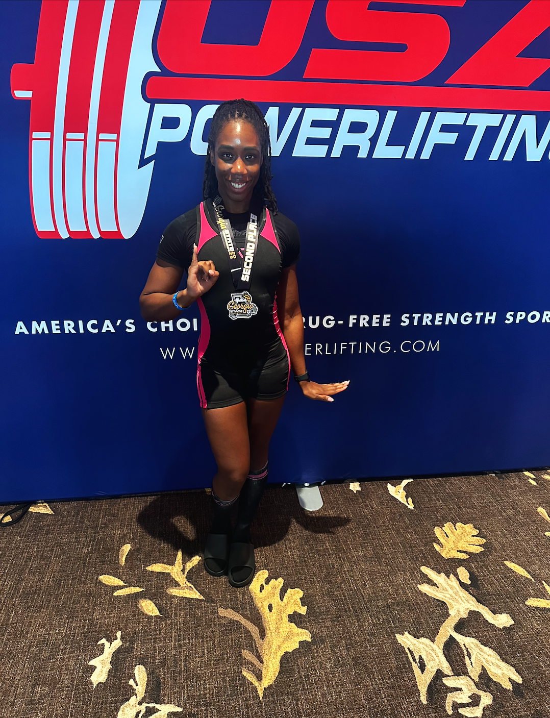 What powerlifting taught me about writing and building stronger brands 💪🏾