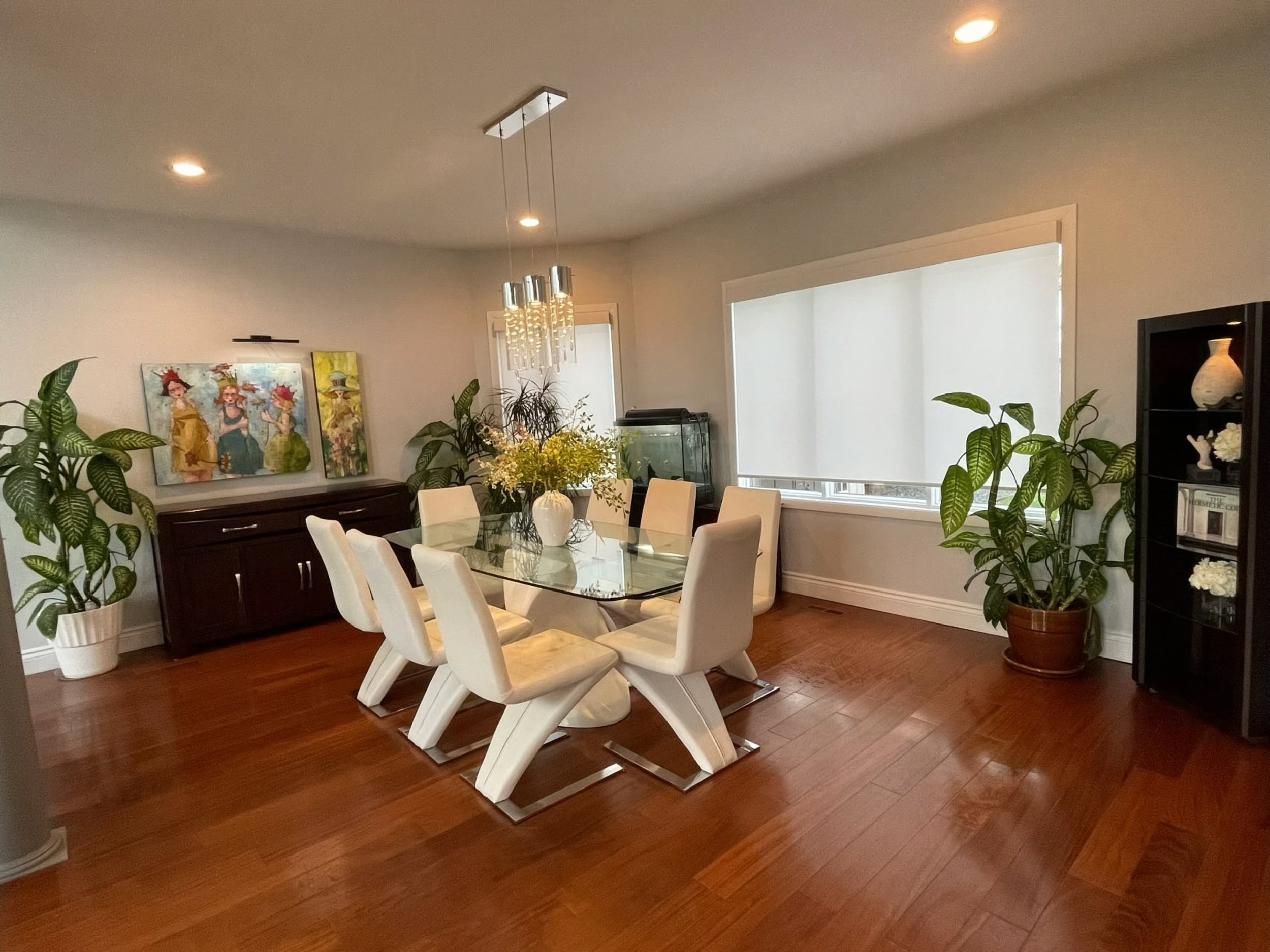 Main Dining Area