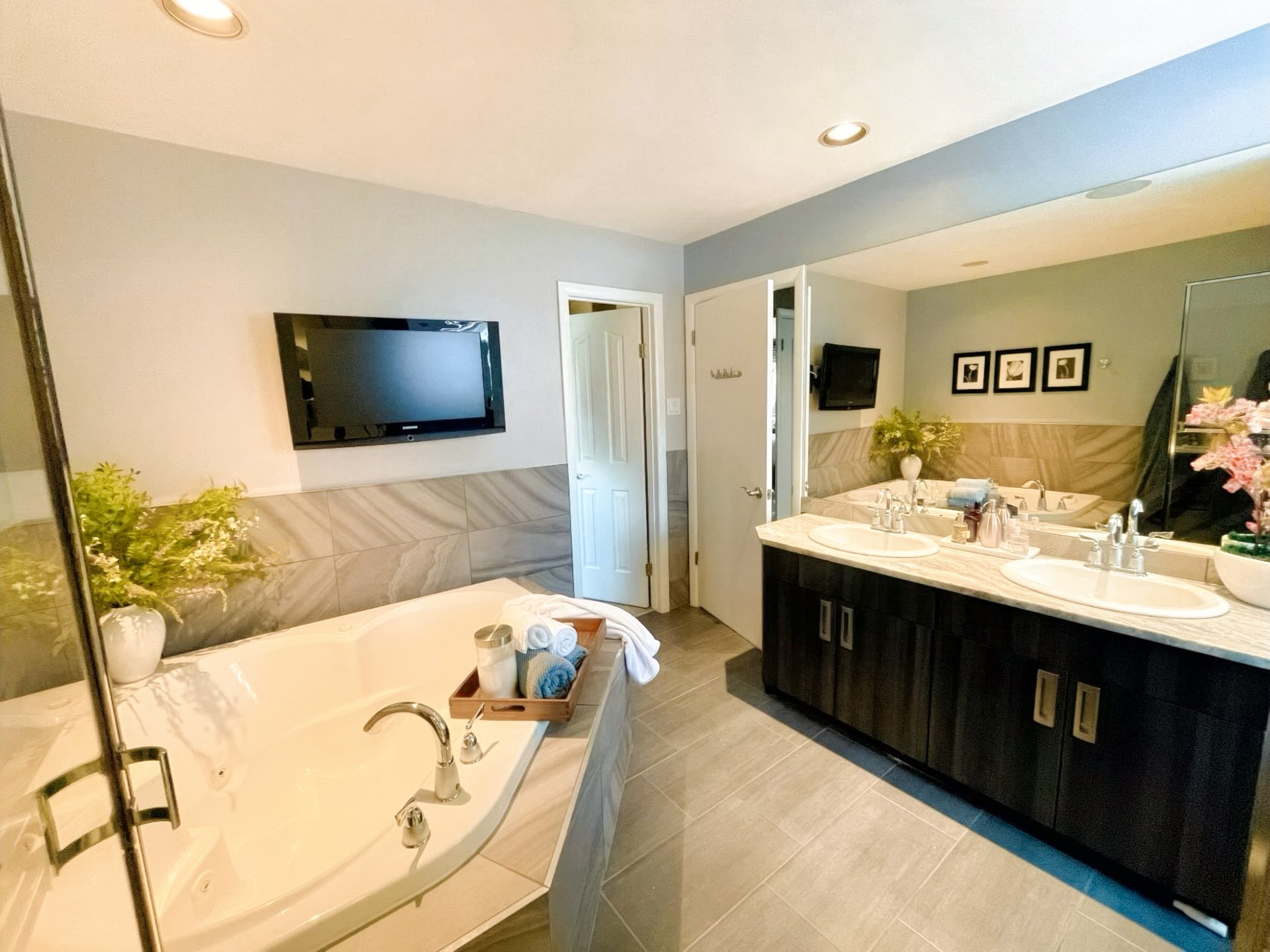 Ensuite