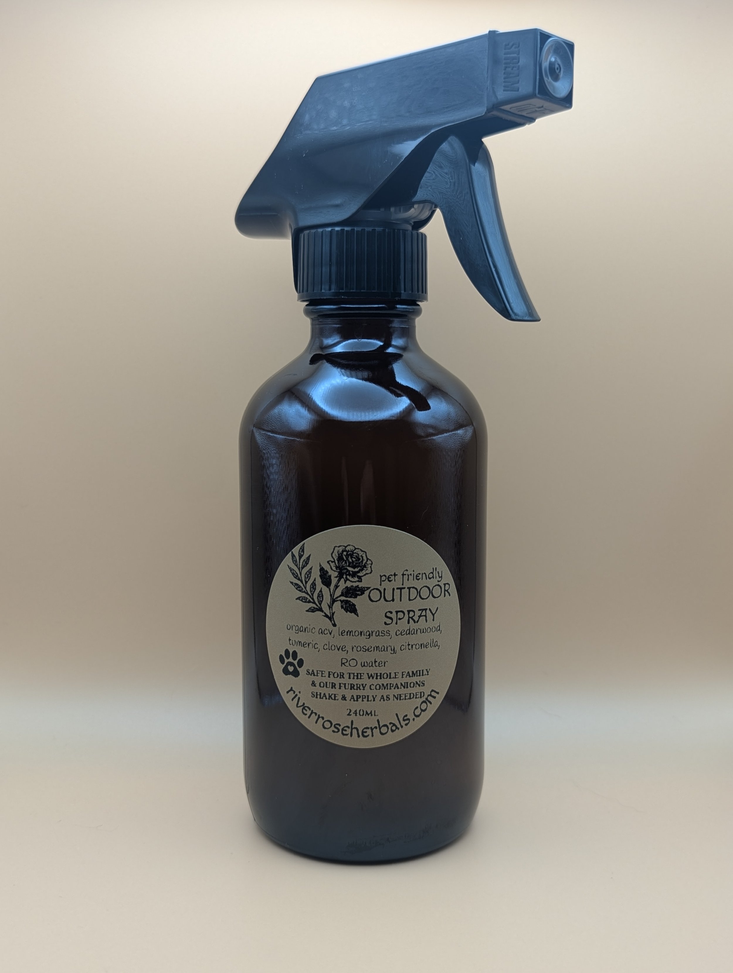 Pet Friendly Outdoor Spray