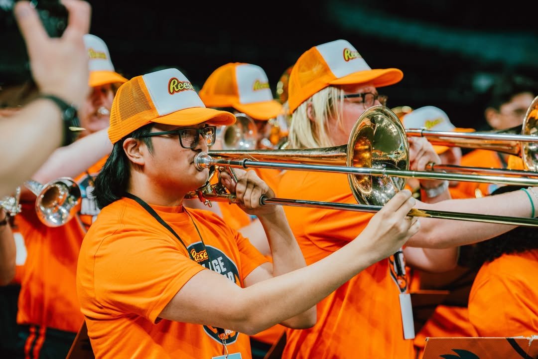 Last weekend, we hit the Alamodome court in San Antonio with #GMRClient Reese’s for Final Four Friday. From a roaming street team to in-stand and on-court promotions to a full takeover of the NABC All-Star Game (think players, band, a (2).jpg
