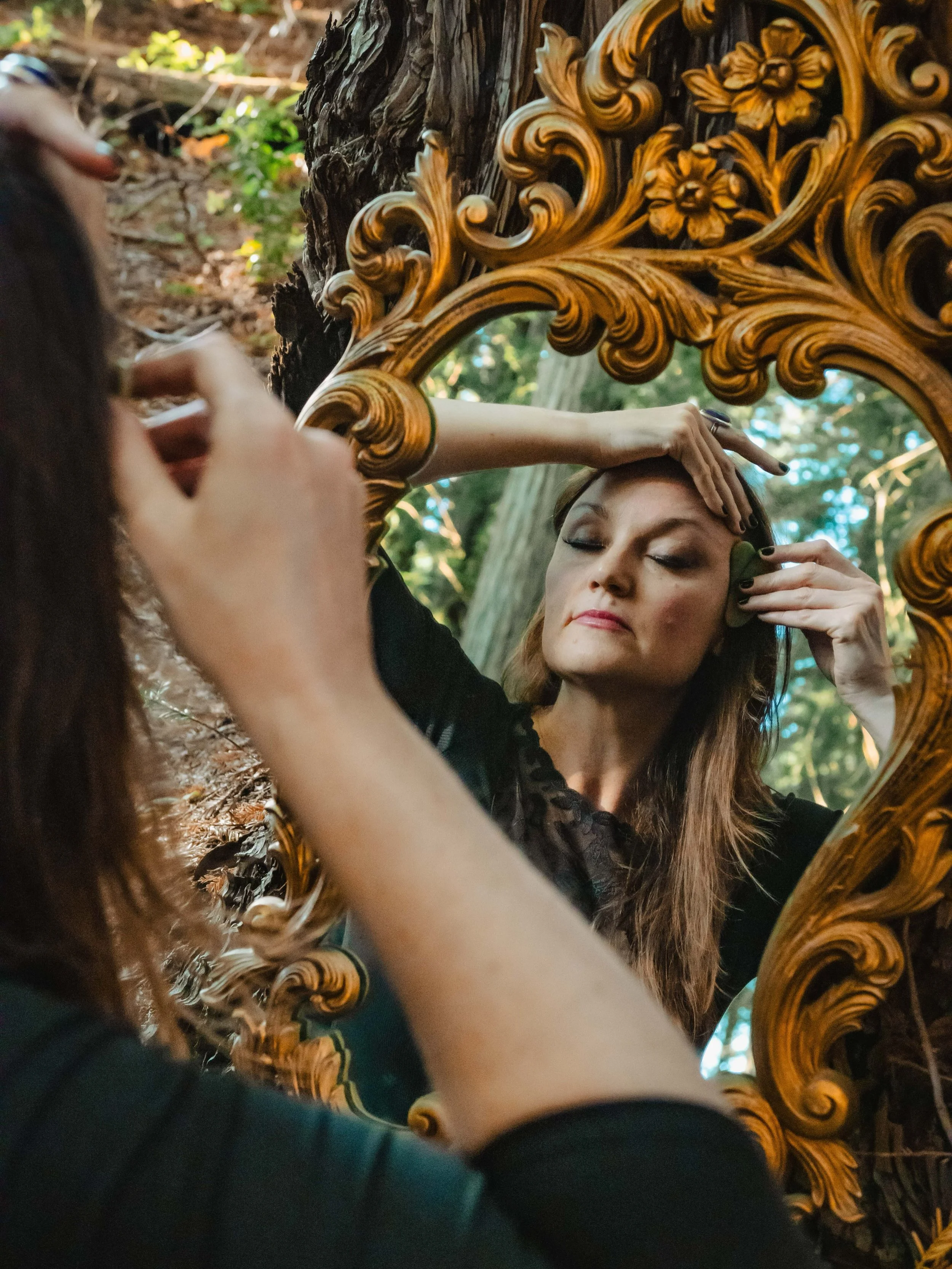 ✨ A little extra radiance, on us ✨

For a limited time, when you book the Radiance Ritual Facial or the Restorative Face &amp; Body Ritual, you&rsquo;ll receive a complimentary 15-minute self-gua-sha lesson with Melody. 💞

These nourishing treatment