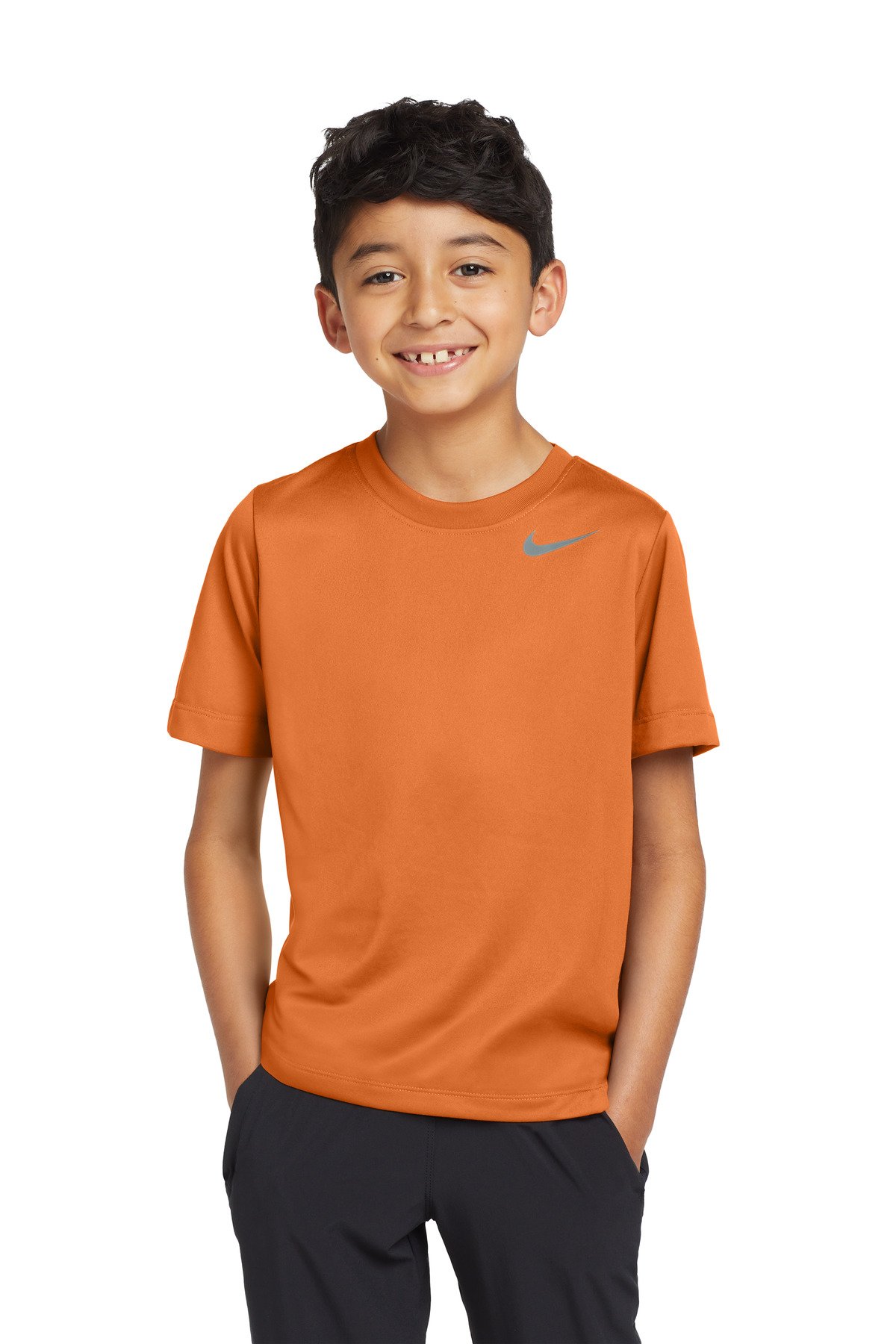 DV7317_desertorange_model_front.jpg