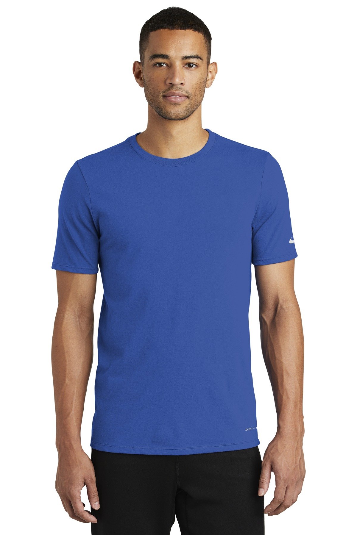 NKBQ5231_rushblue_model_front_012019.jpg