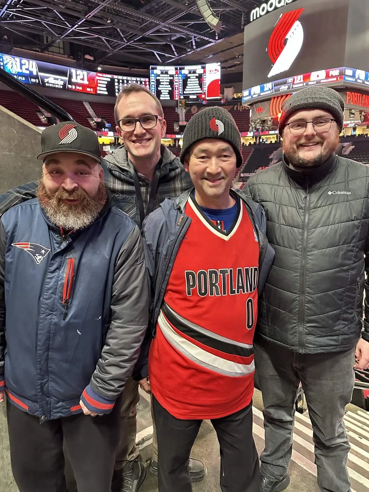 Fun night out at the Blazers game! 🏀