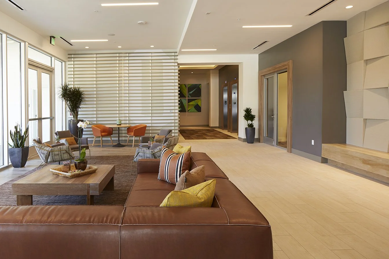 Lobby_1442.jpg