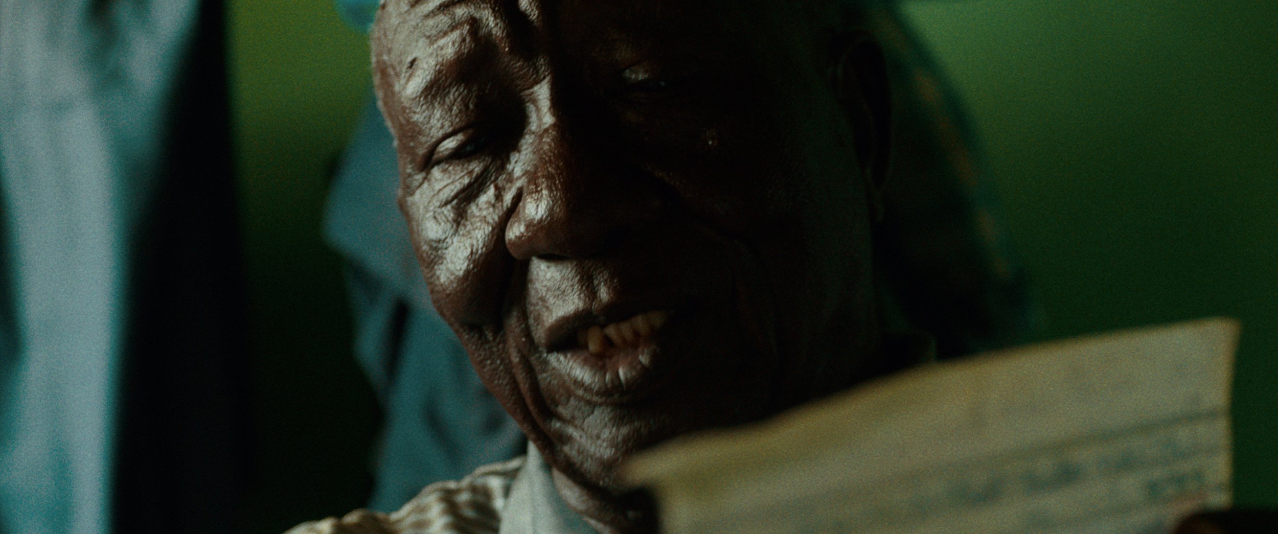 EXODUS_FRAMES_SCOPE-CROPPED_00_15_53_13_Still-836.jpg