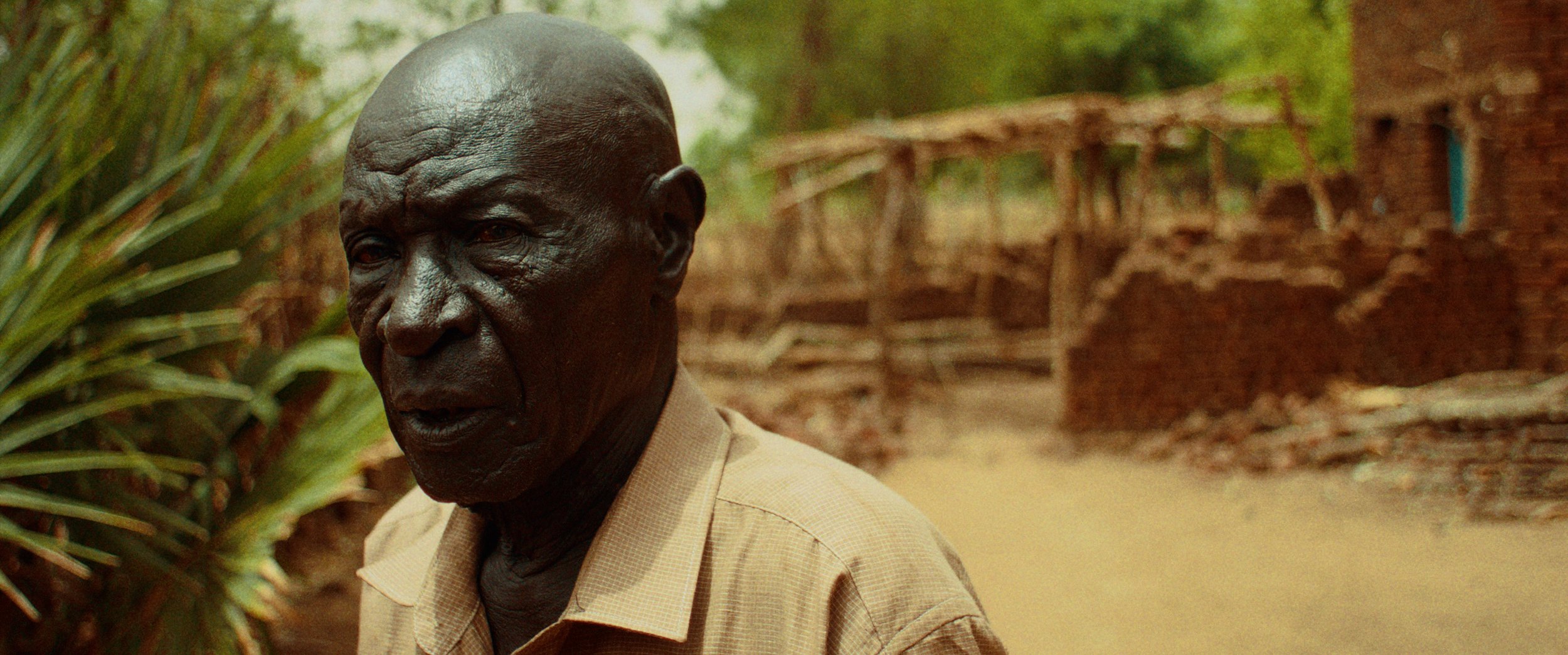 EXODUS_FRAMES_SCOPE-CROPPED_00_10_32_13_Still-666.jpg
