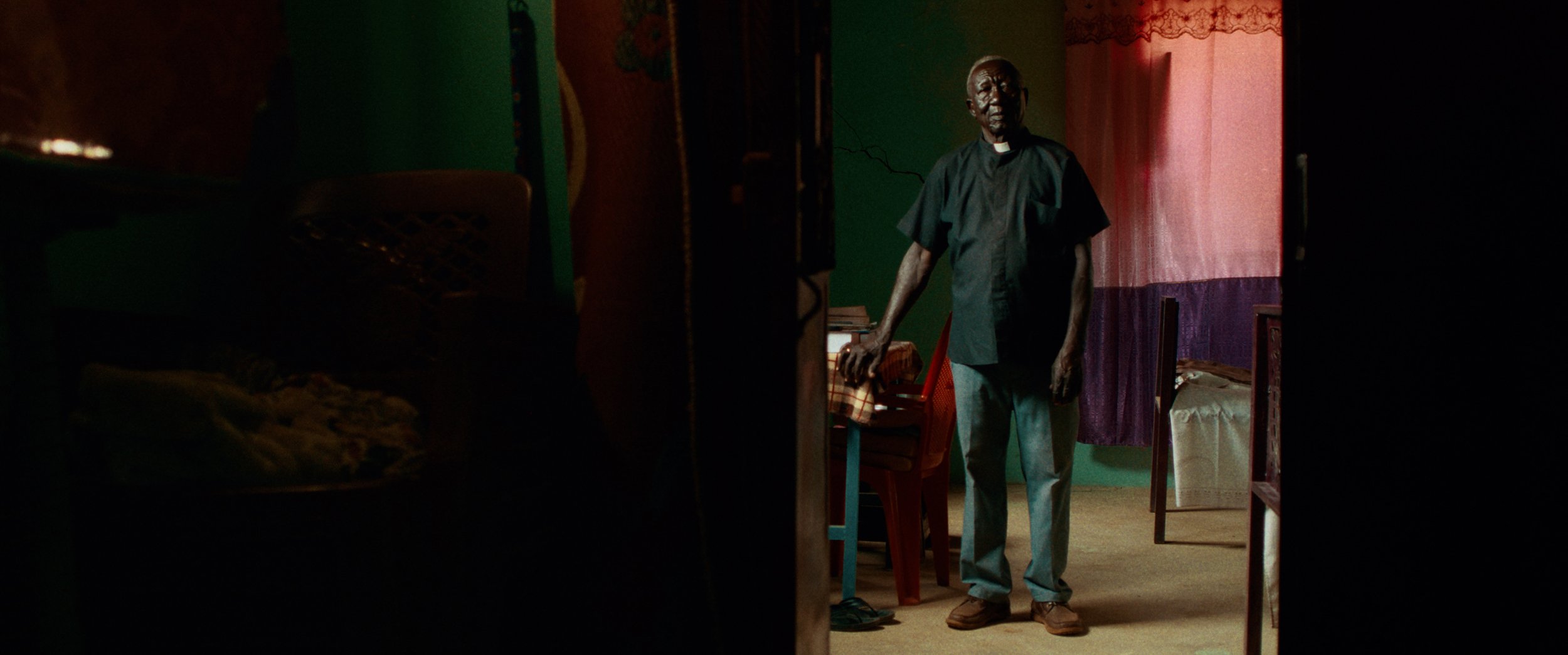 EXODUS_FRAMES_SCOPE-CROPPED_00_03_32_16_Still-452.jpg